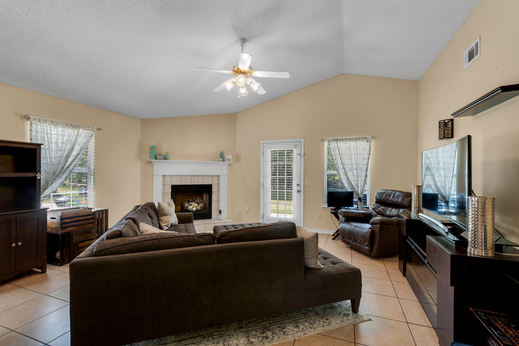 PARKER'S LANDING - Residential