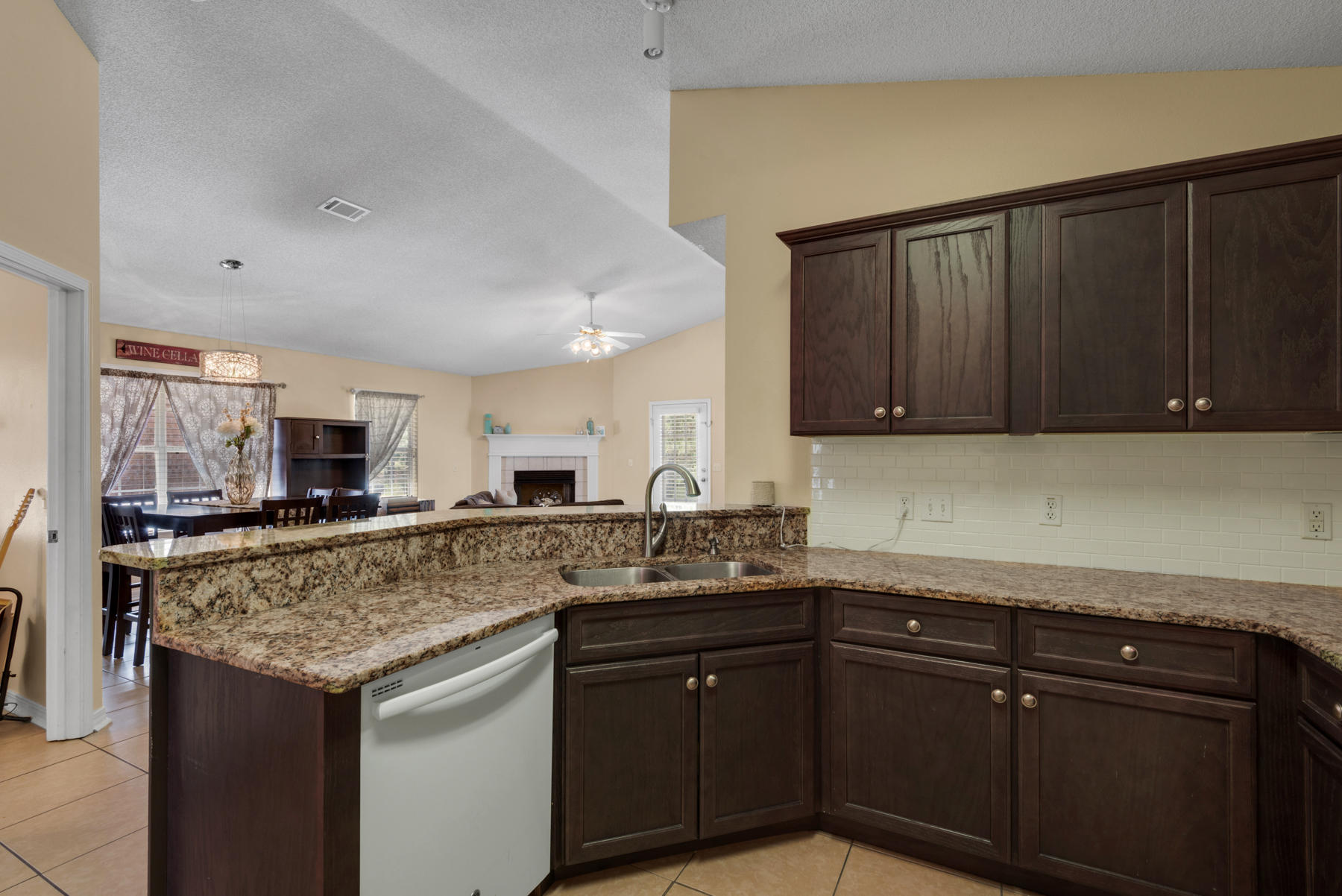 PARKER'S LANDING - Residential