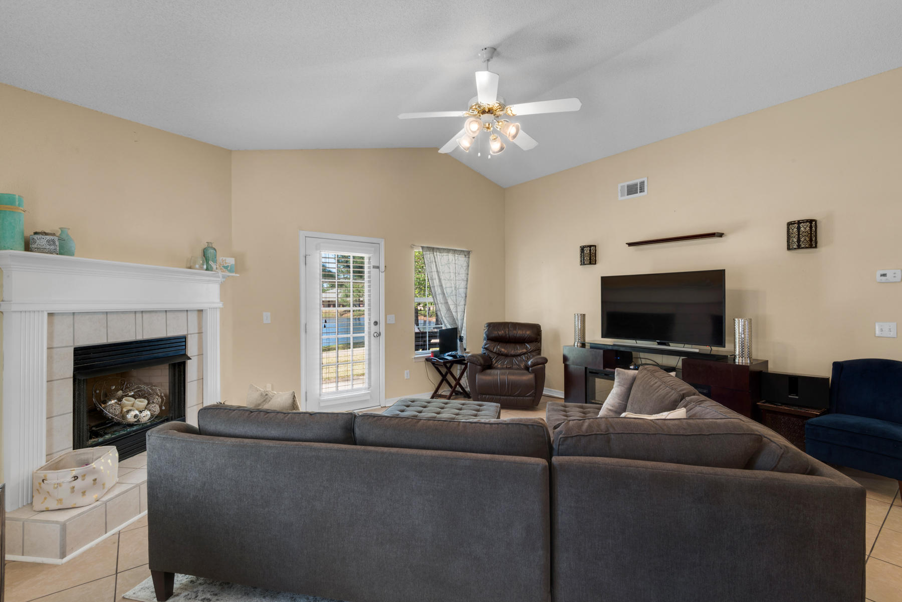 PARKER'S LANDING - Residential