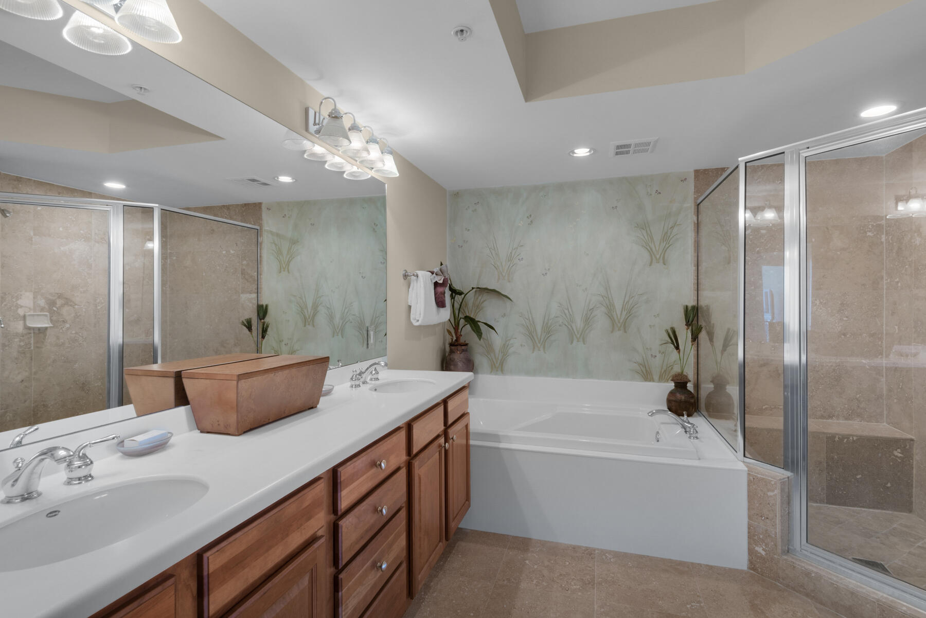 ST. BARTH AT SILVER SHELLS - Residential