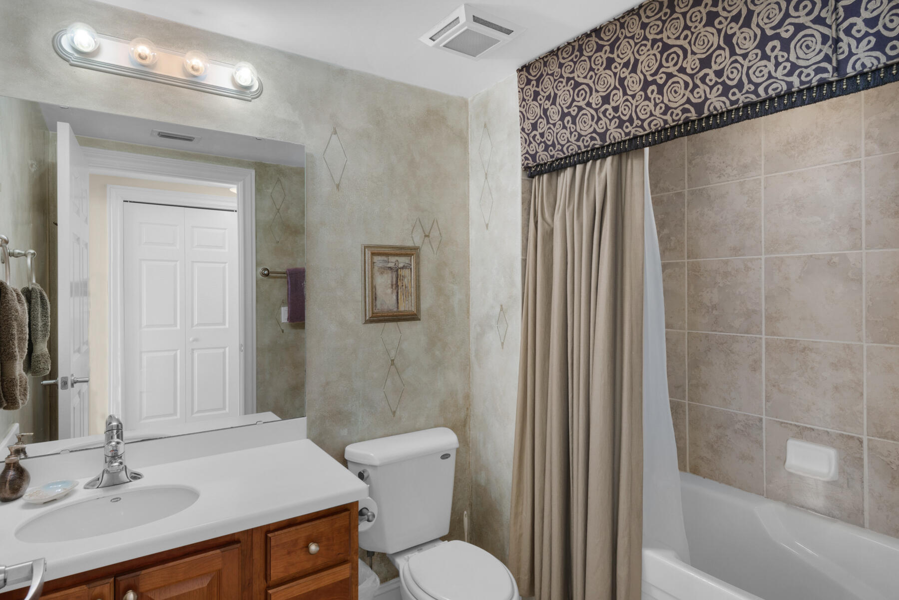 ST. BARTH AT SILVER SHELLS - Residential
