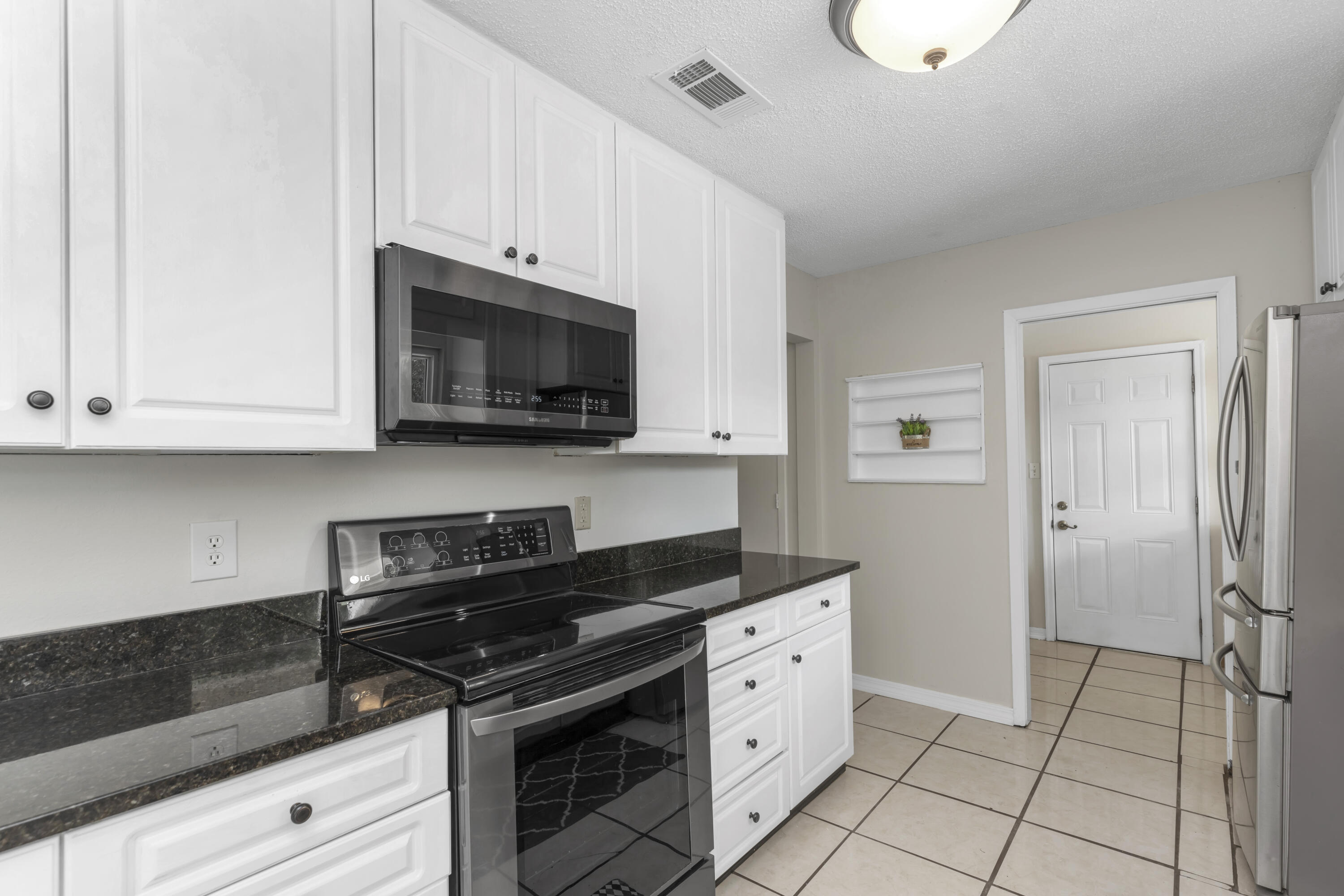 CHELSEA WOODS - Residential