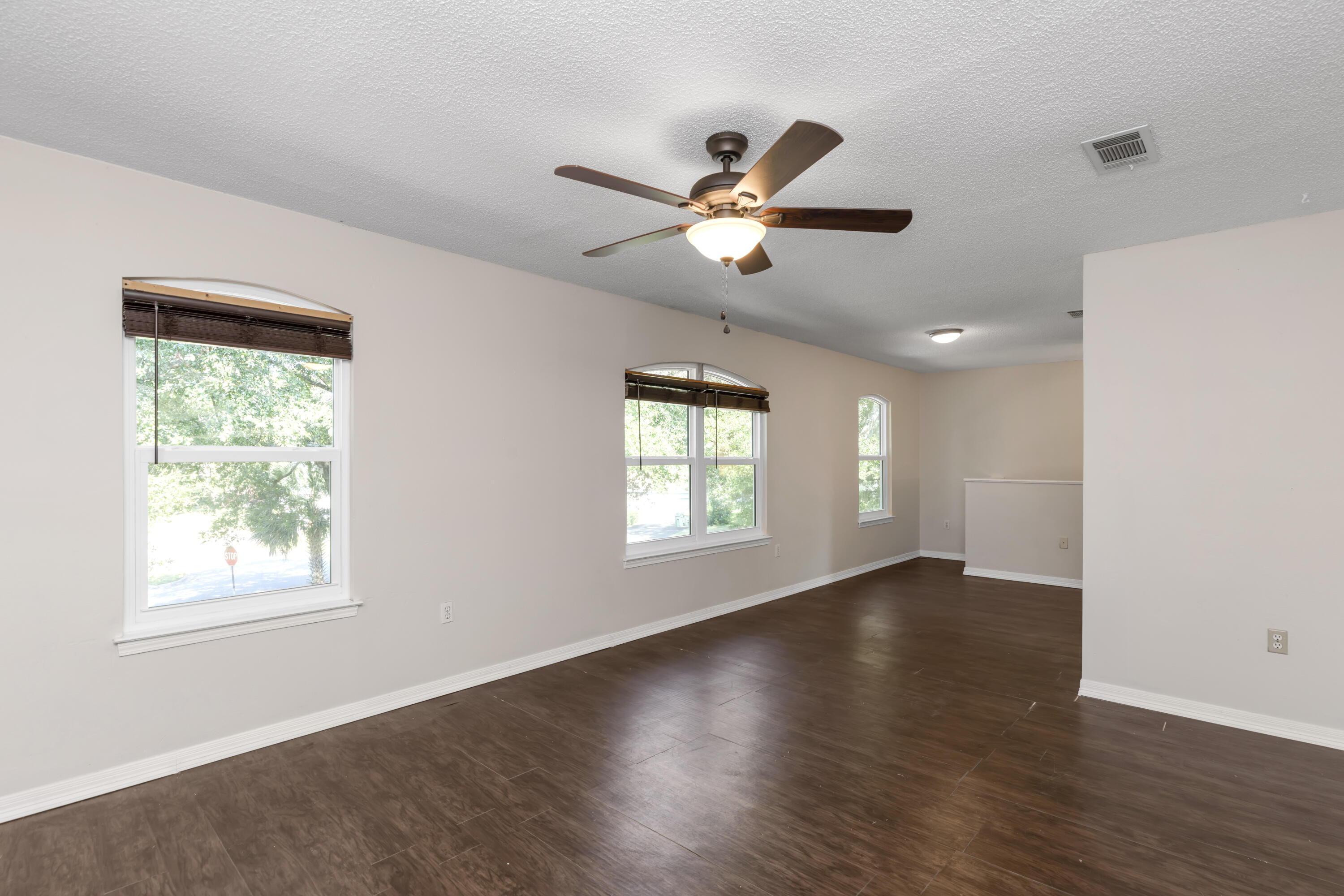 CHELSEA WOODS - Residential