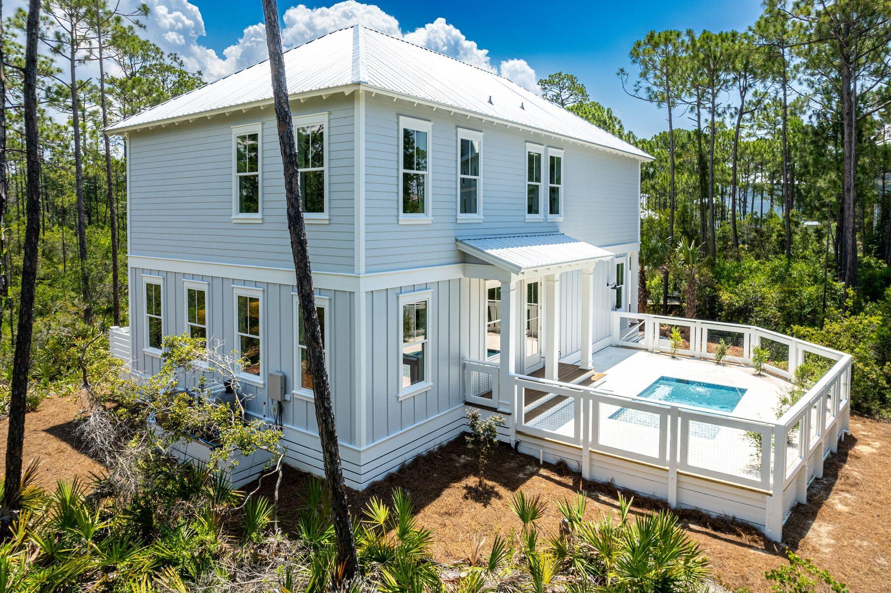 TREETOP VILLAGE - Residential