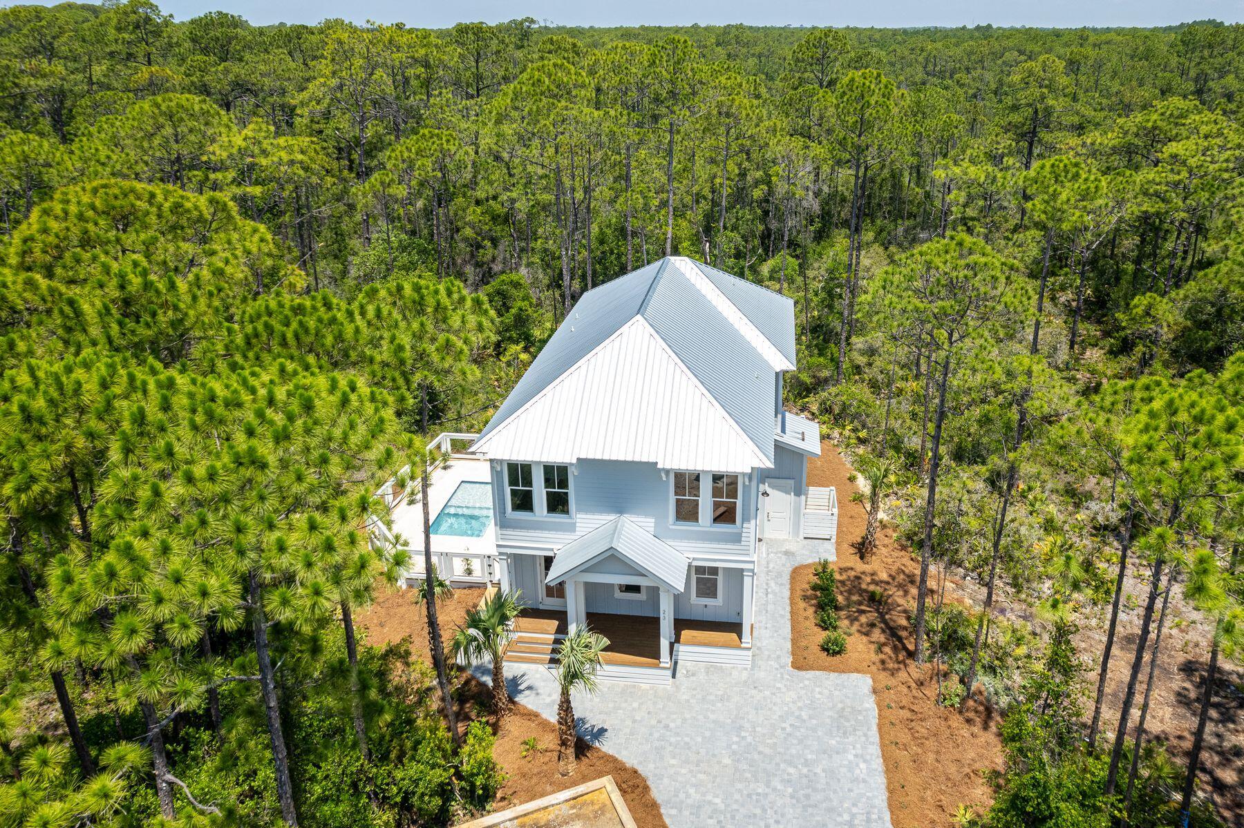 TREETOP VILLAGE - Residential