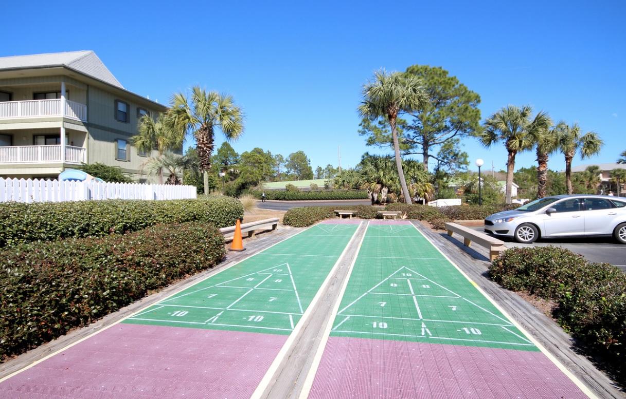 BEACHWOOD VILLAS CONDO - Residential