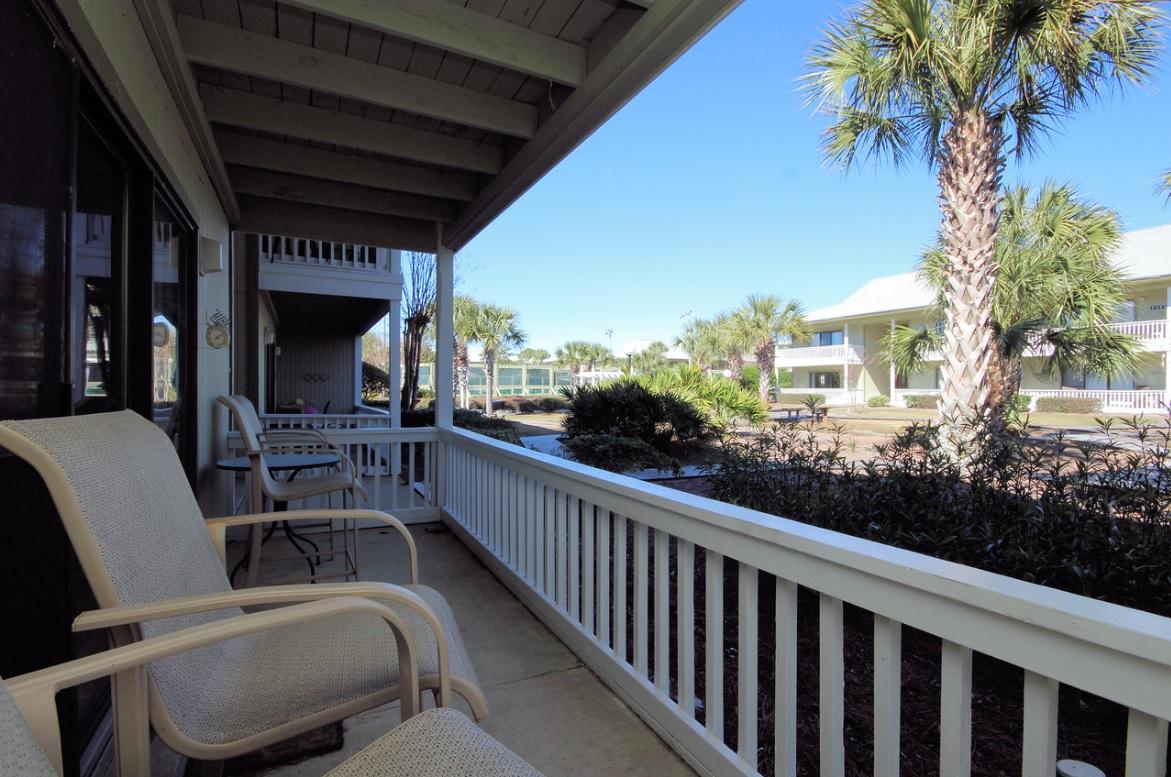 BEACHWOOD VILLAS CONDO - Residential