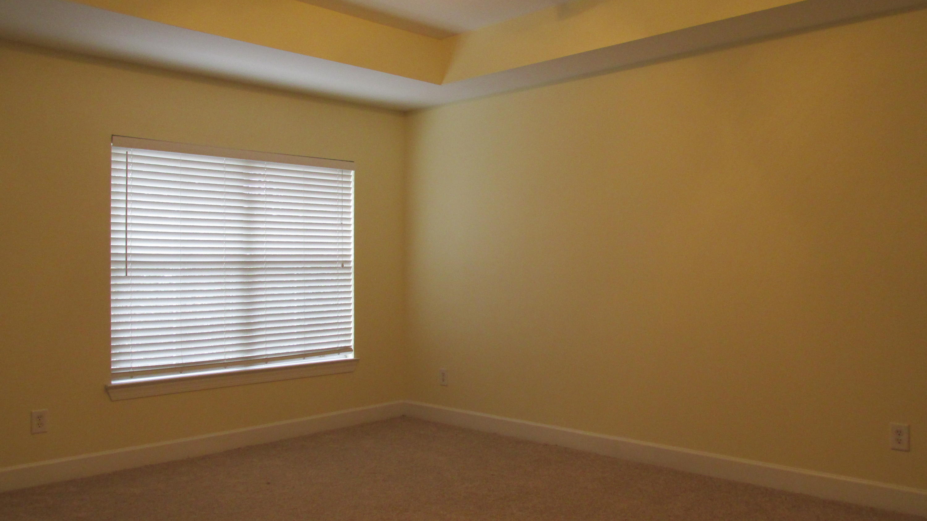 EAGLE BAY - Residential Lease