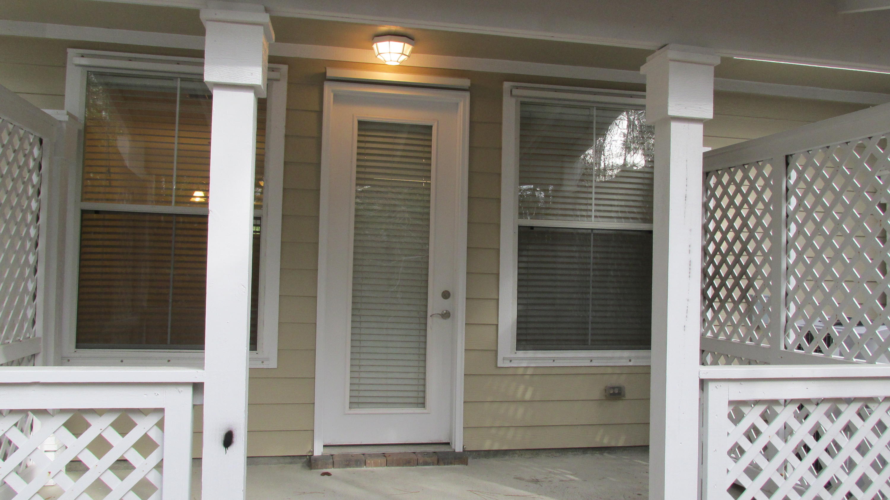 EAGLE BAY - Residential Lease