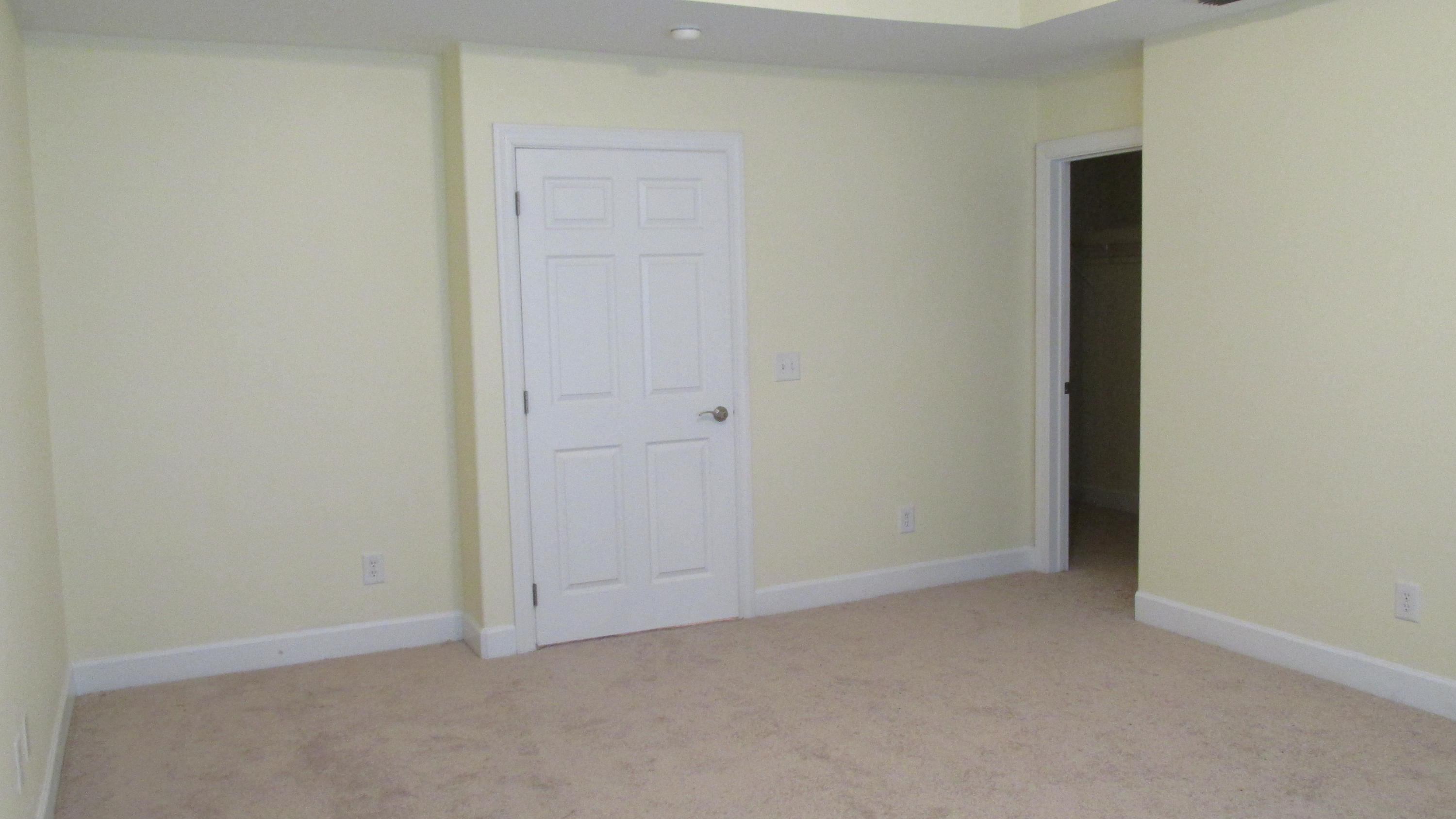 EAGLE BAY - Residential Lease