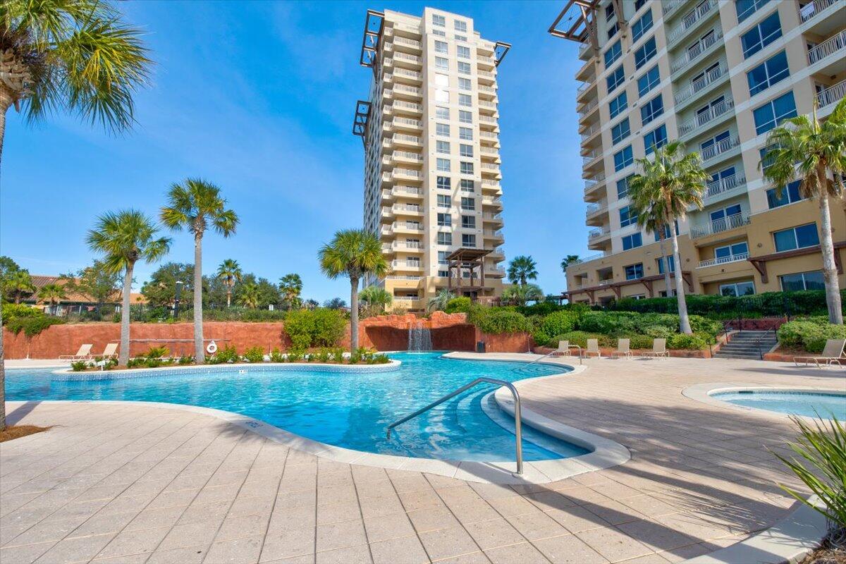 LUAU I - Residential