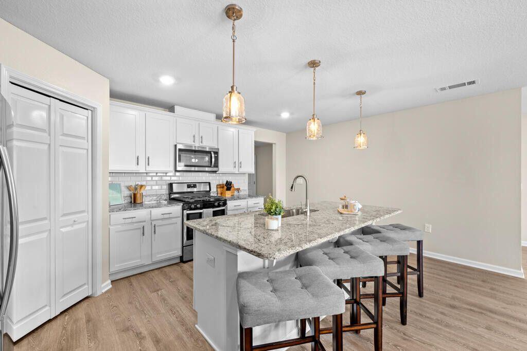 PATRIOT RIDGE - Residential Lease
