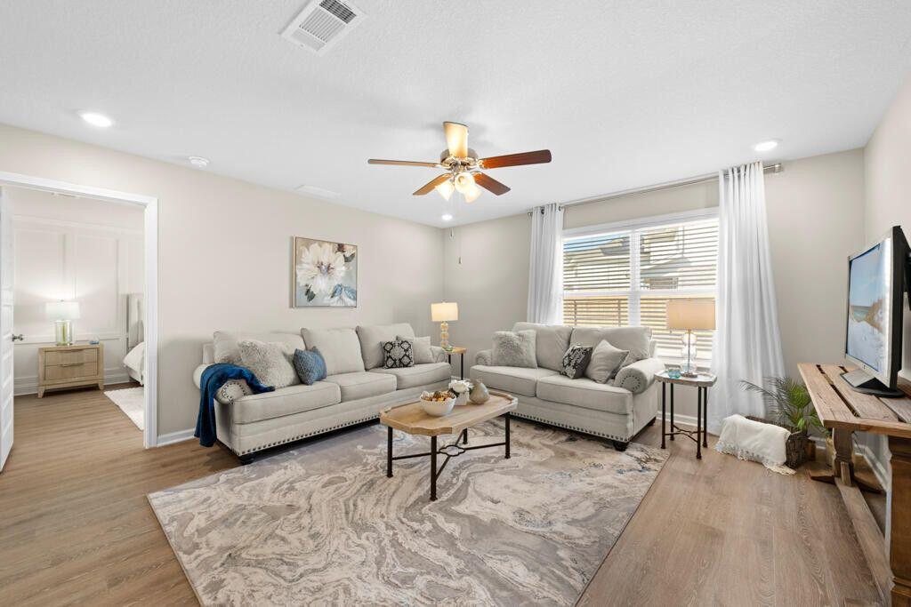 PATRIOT RIDGE - Residential Lease