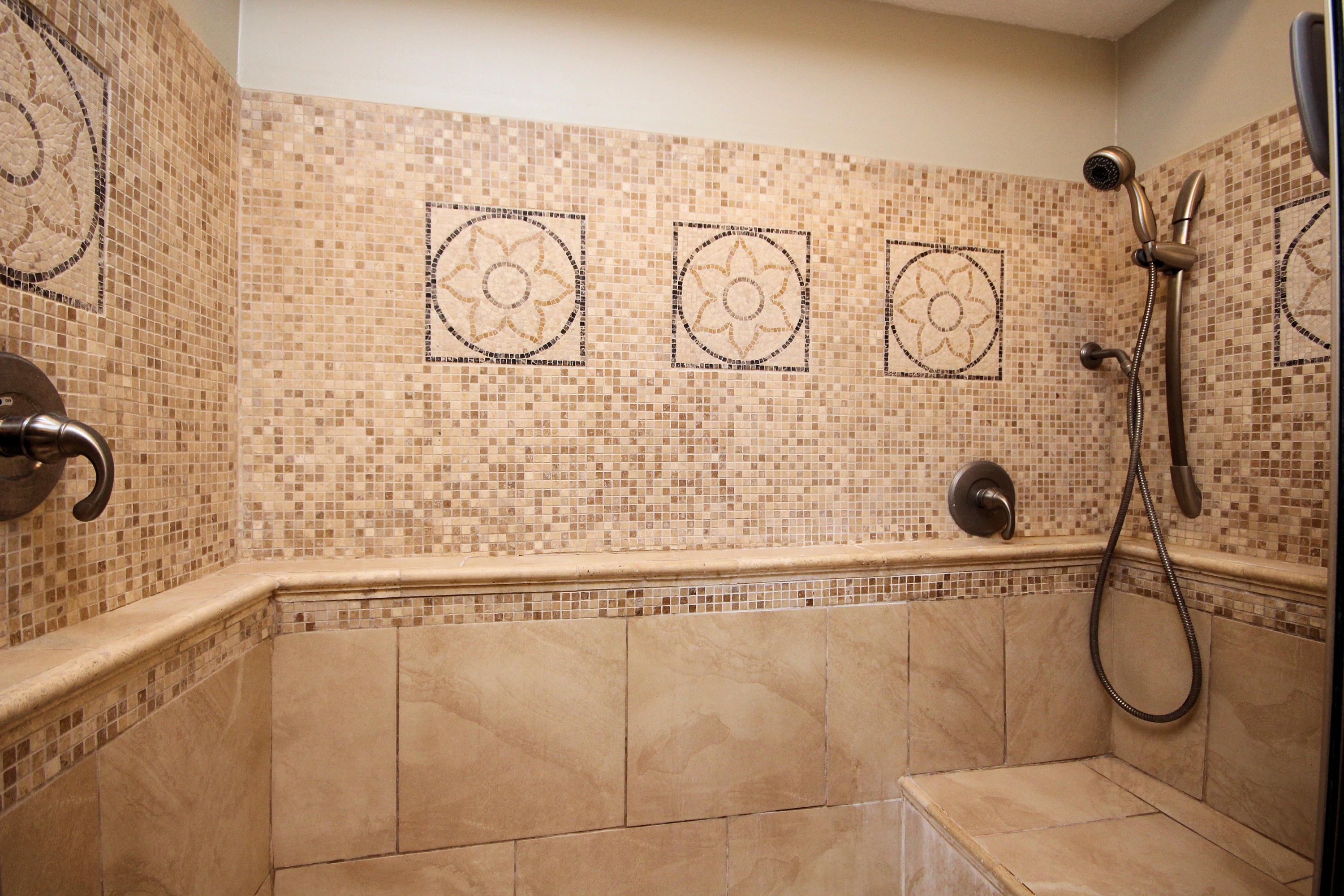 ROCKY BAYOU COUNTRY CLUB ESTATES 3,Lot 28 - Residential