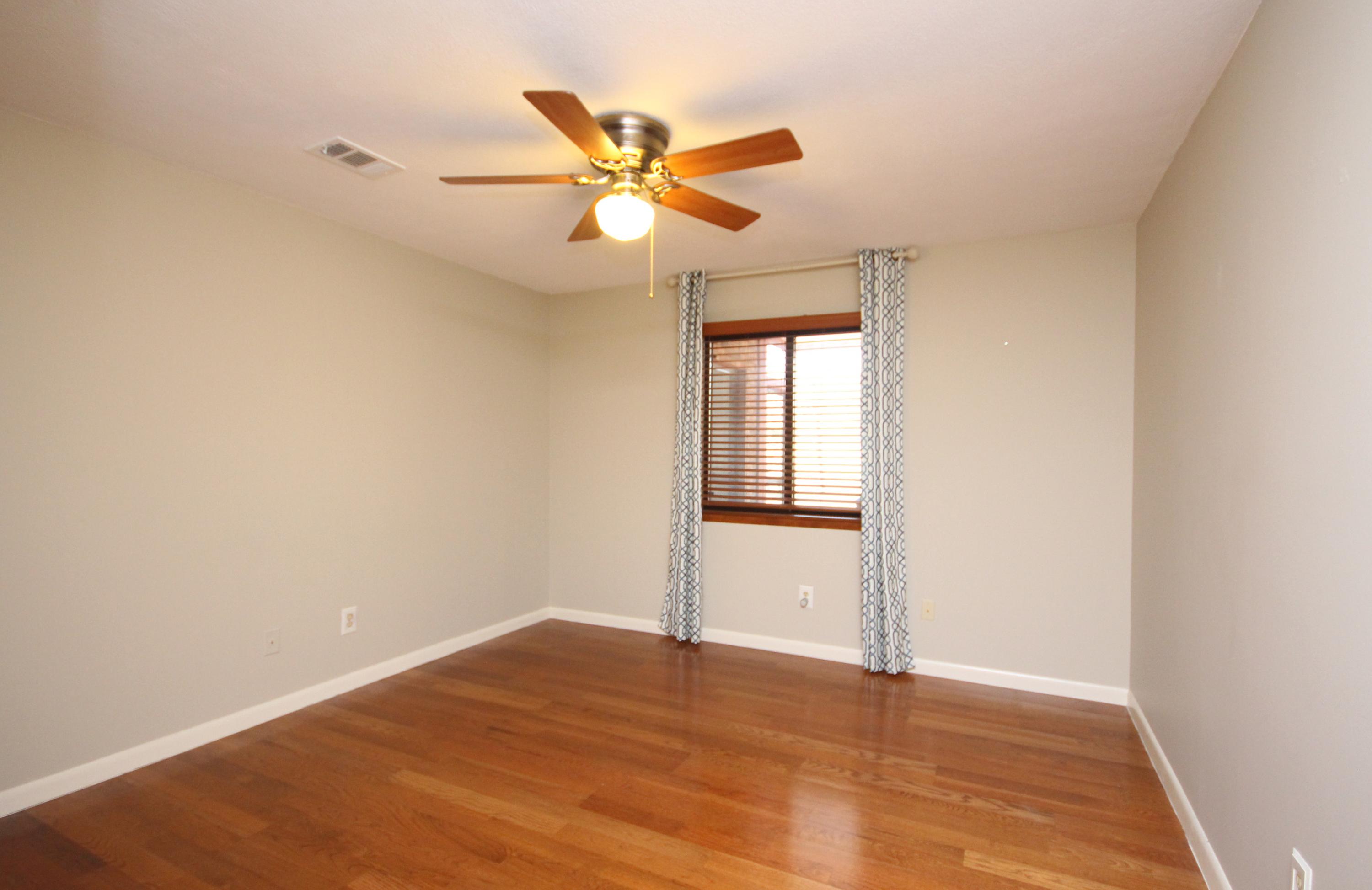 ROCKY BAYOU COUNTRY CLUB ESTATES 3,Lot 28 - Residential