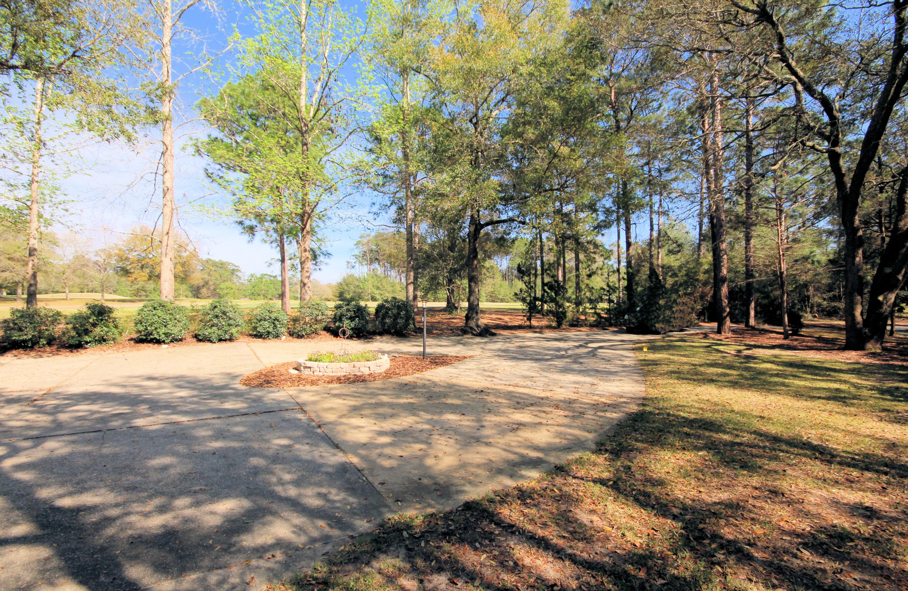 ROCKY BAYOU COUNTRY CLUB ESTATES 3,Lot 28 - Residential