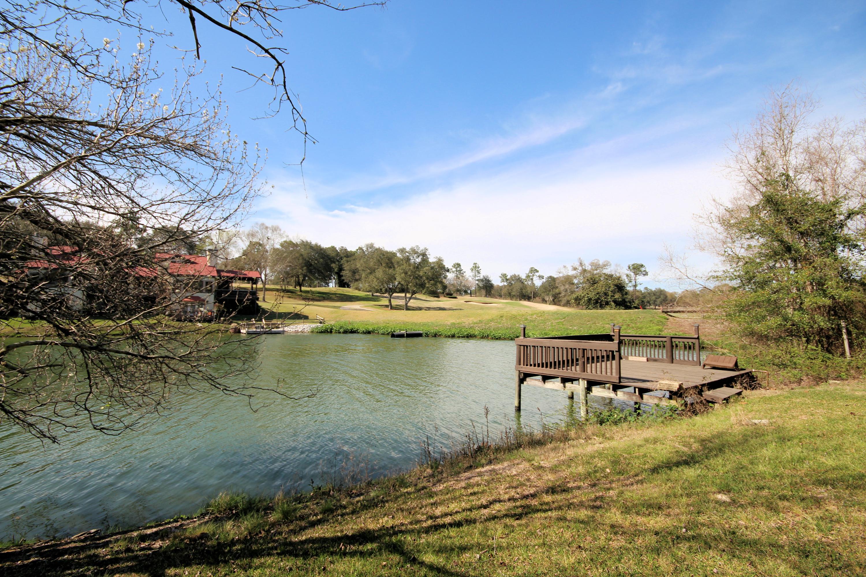 ROCKY BAYOU COUNTRY CLUB ESTATES 3,Lot 28 - Residential