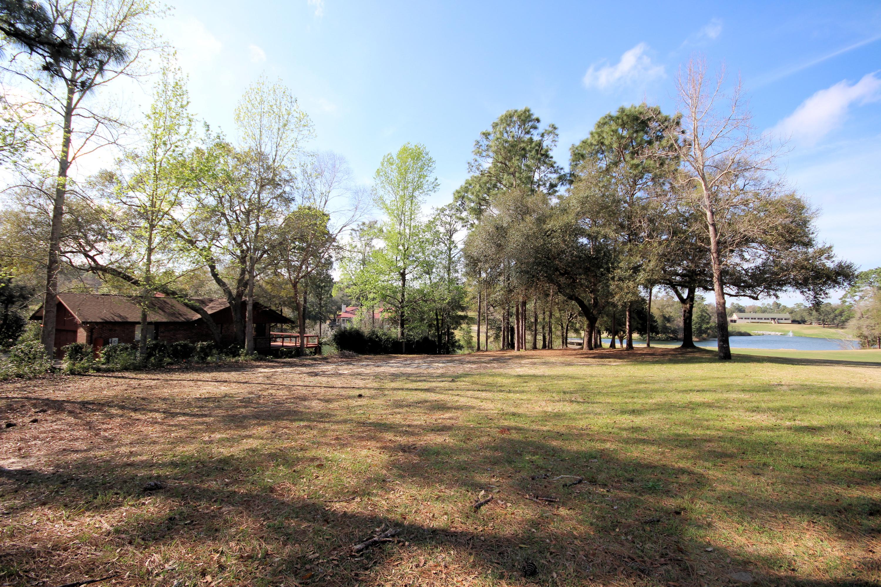 ROCKY BAYOU COUNTRY CLUB ESTATES 3,Lot 28 - Residential