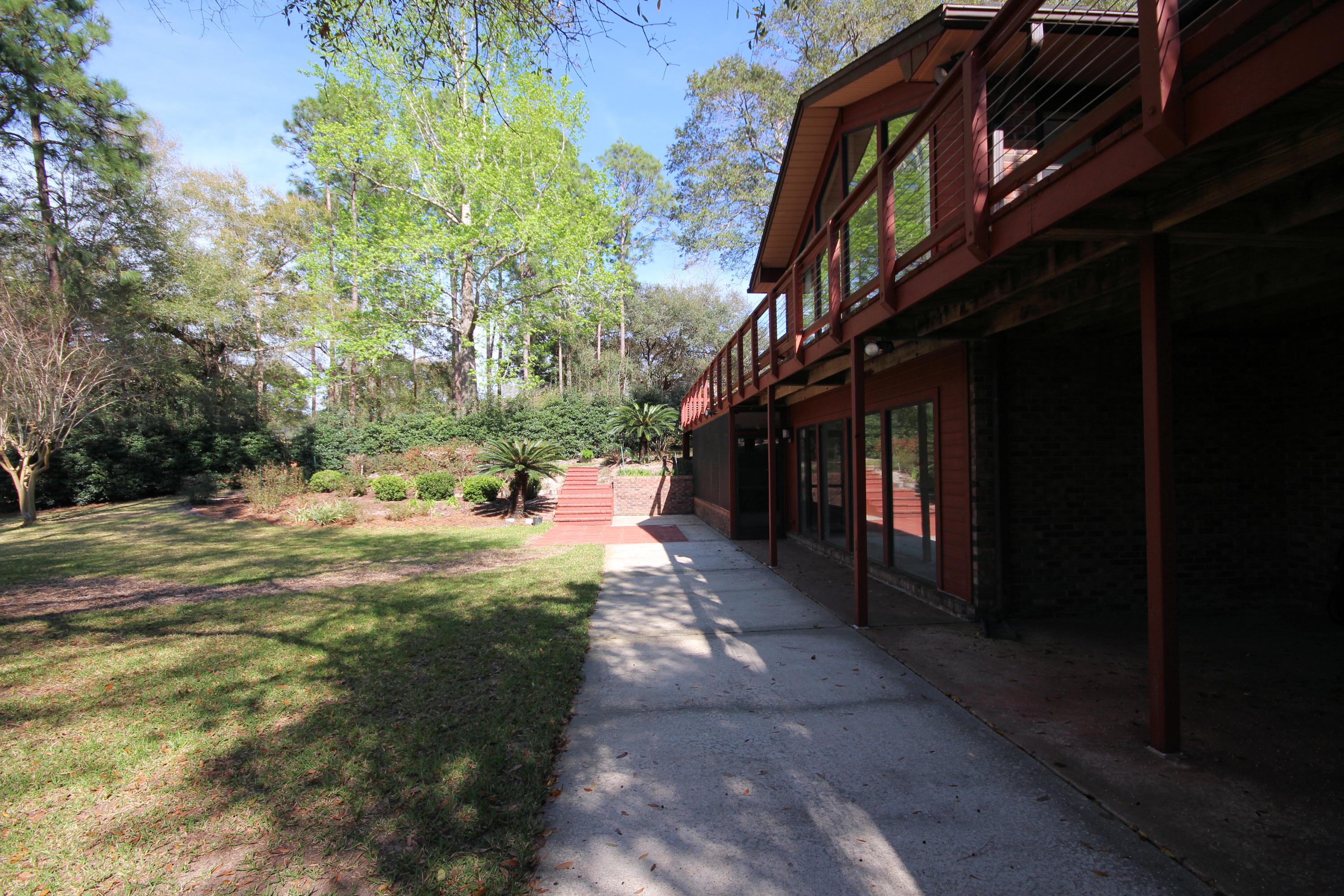 ROCKY BAYOU COUNTRY CLUB ESTATES 3,Lot 28 - Residential