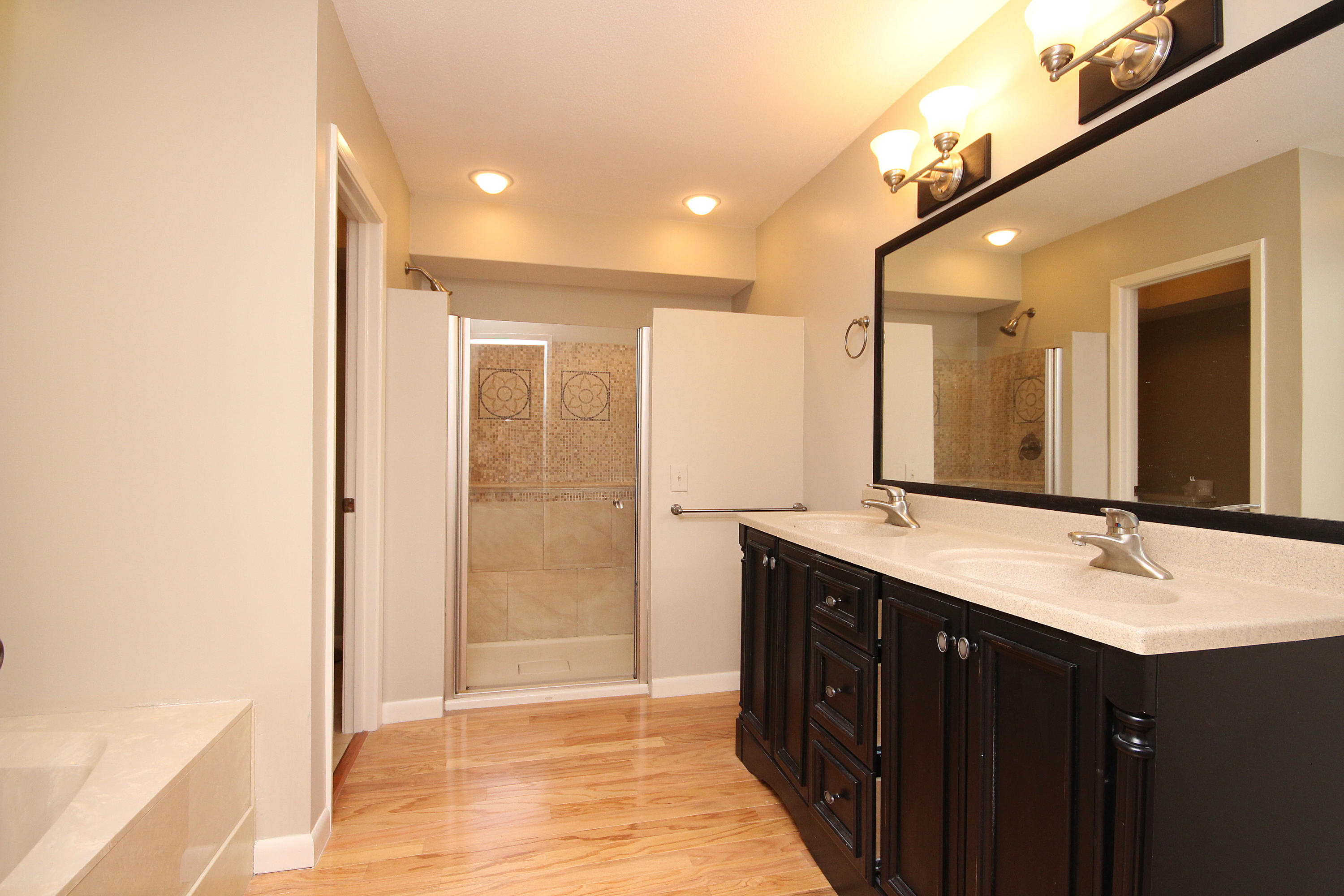 ROCKY BAYOU COUNTRY CLUB ESTATES 3,Lot 28 - Residential