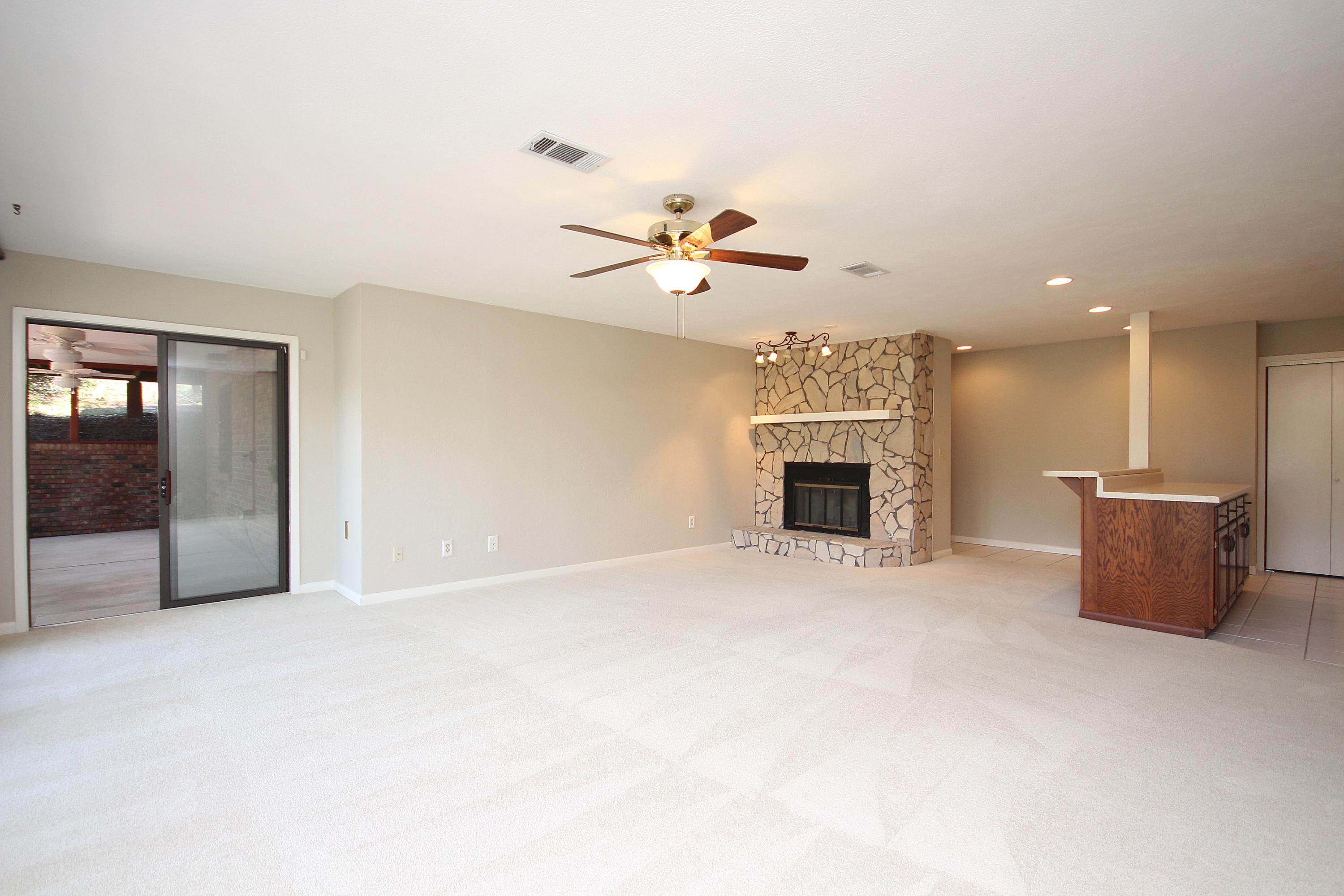 ROCKY BAYOU COUNTRY CLUB ESTATES 3,Lot 28 - Residential