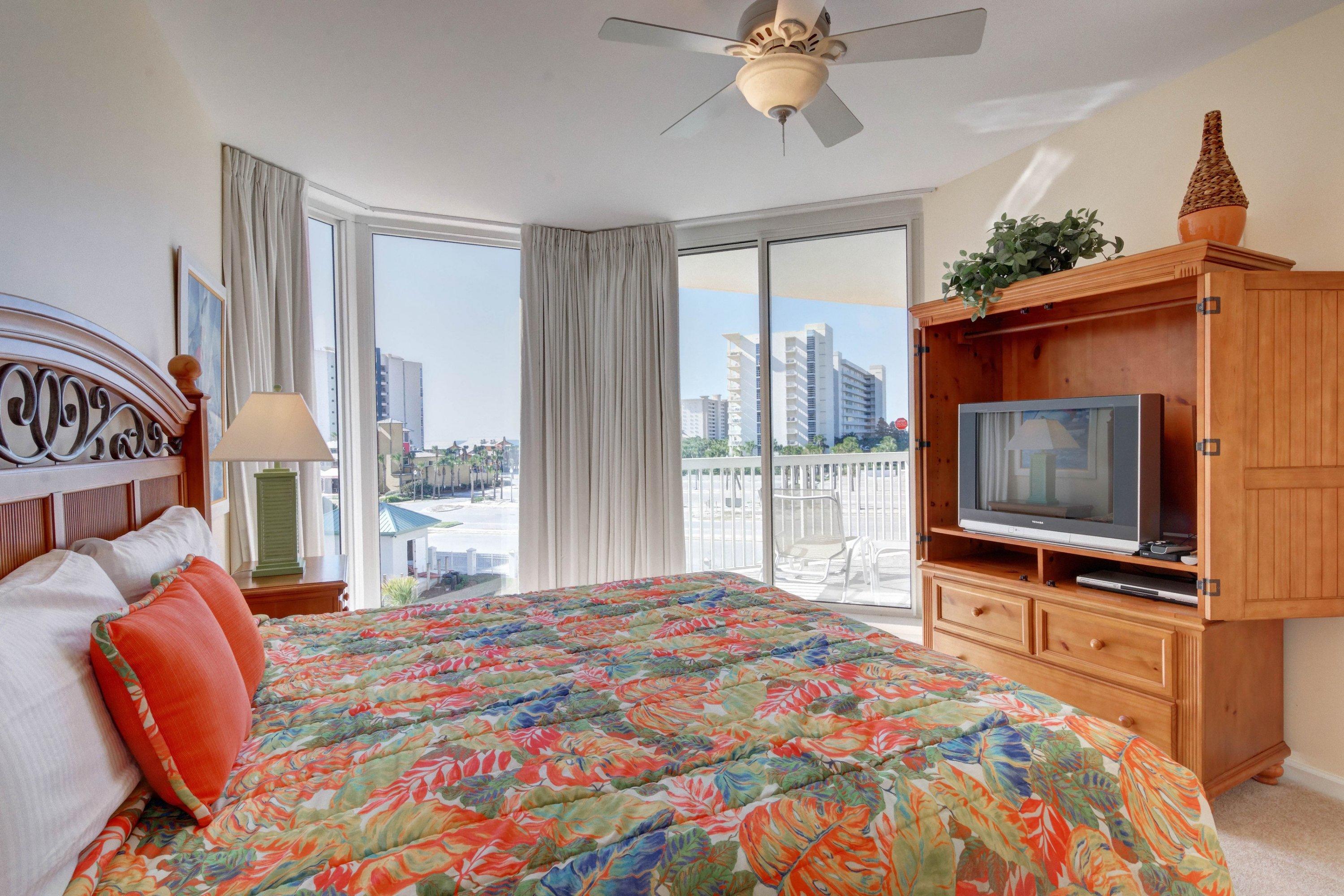 ST. LUCIA AT SILVER SHELLS - Residential