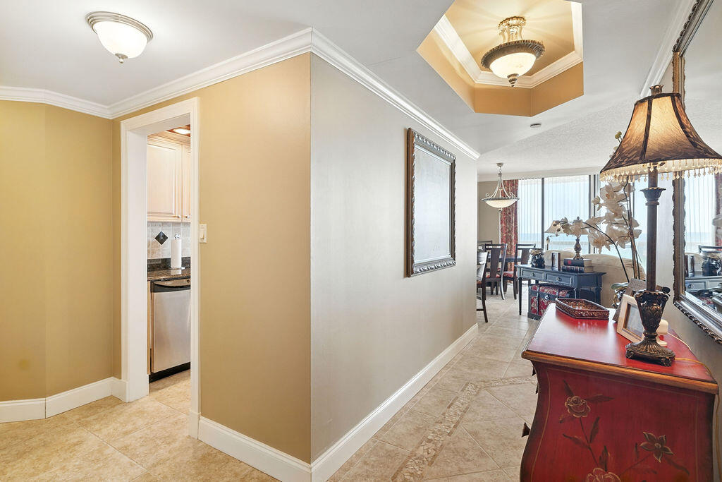 DESTIN SURFSIDE CONDO - Residential