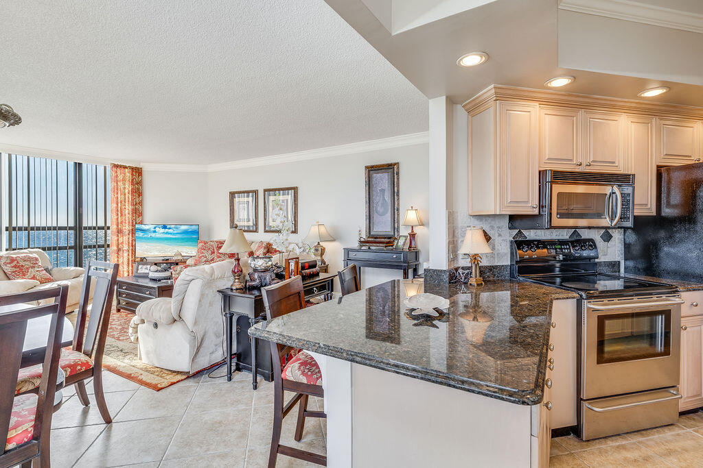 DESTIN SURFSIDE CONDO - Residential