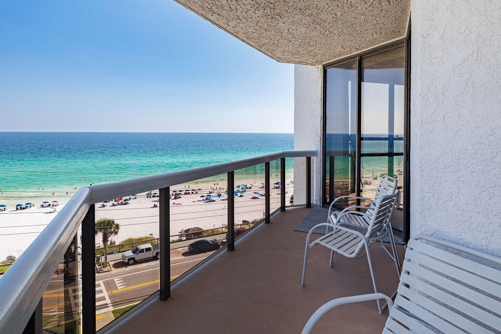 DESTIN SURFSIDE CONDO - Residential
