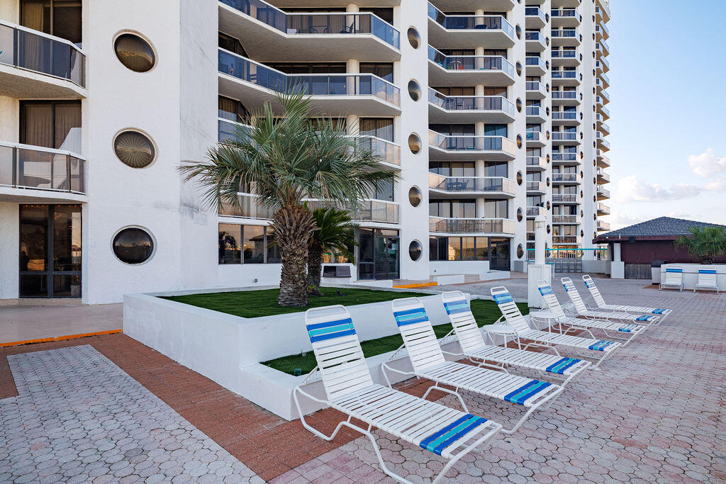 DESTIN SURFSIDE CONDO - Residential
