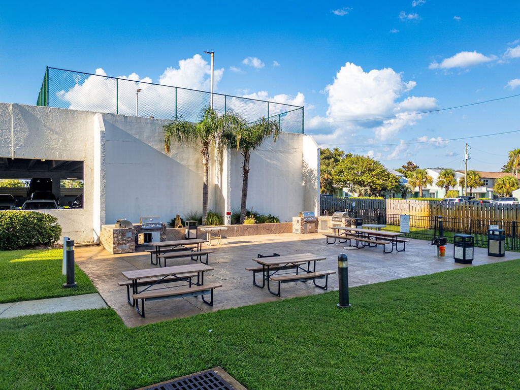 DESTIN SURFSIDE CONDO - Residential