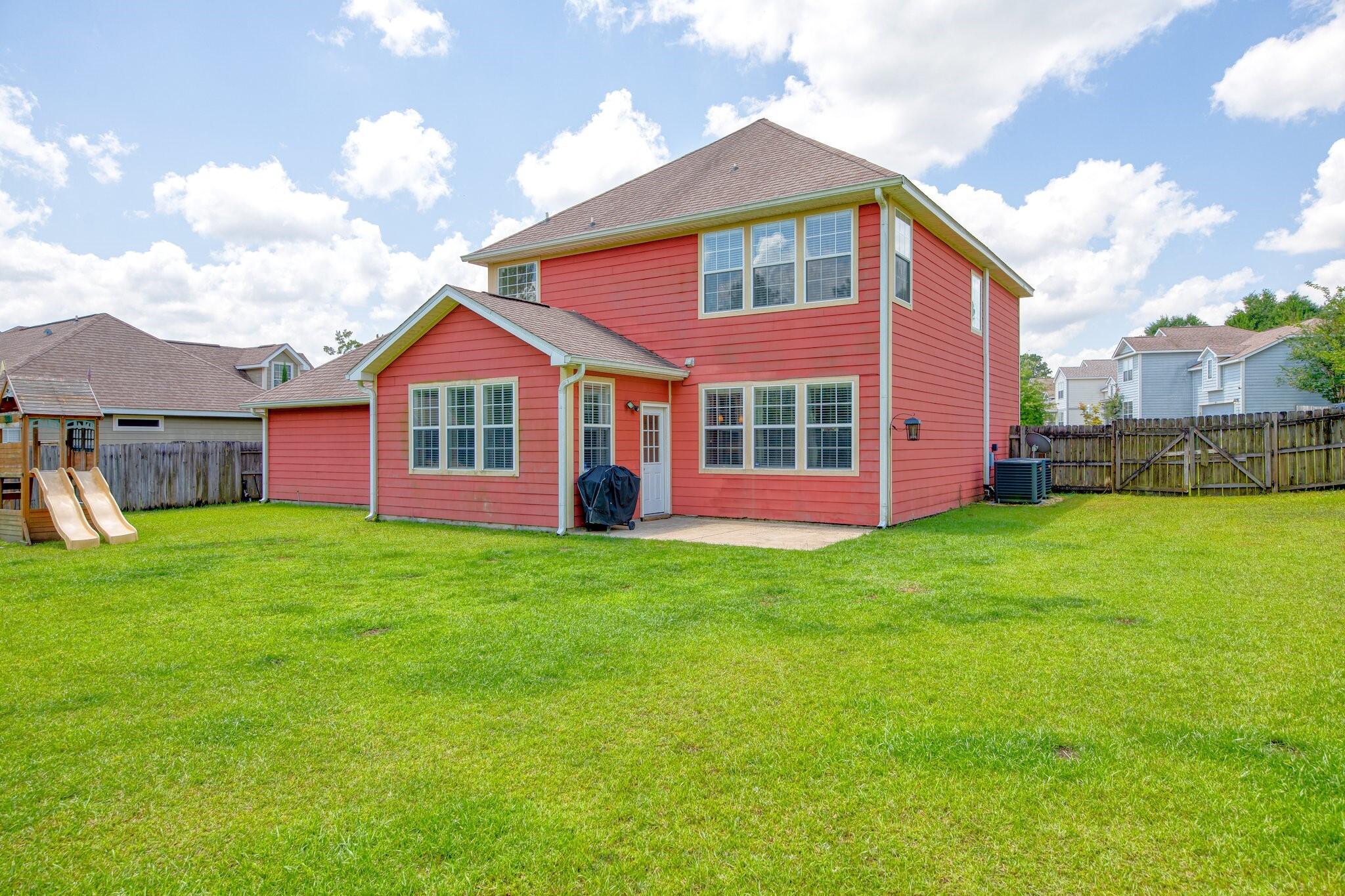 SANDY RIDGE ESTATES - Residential