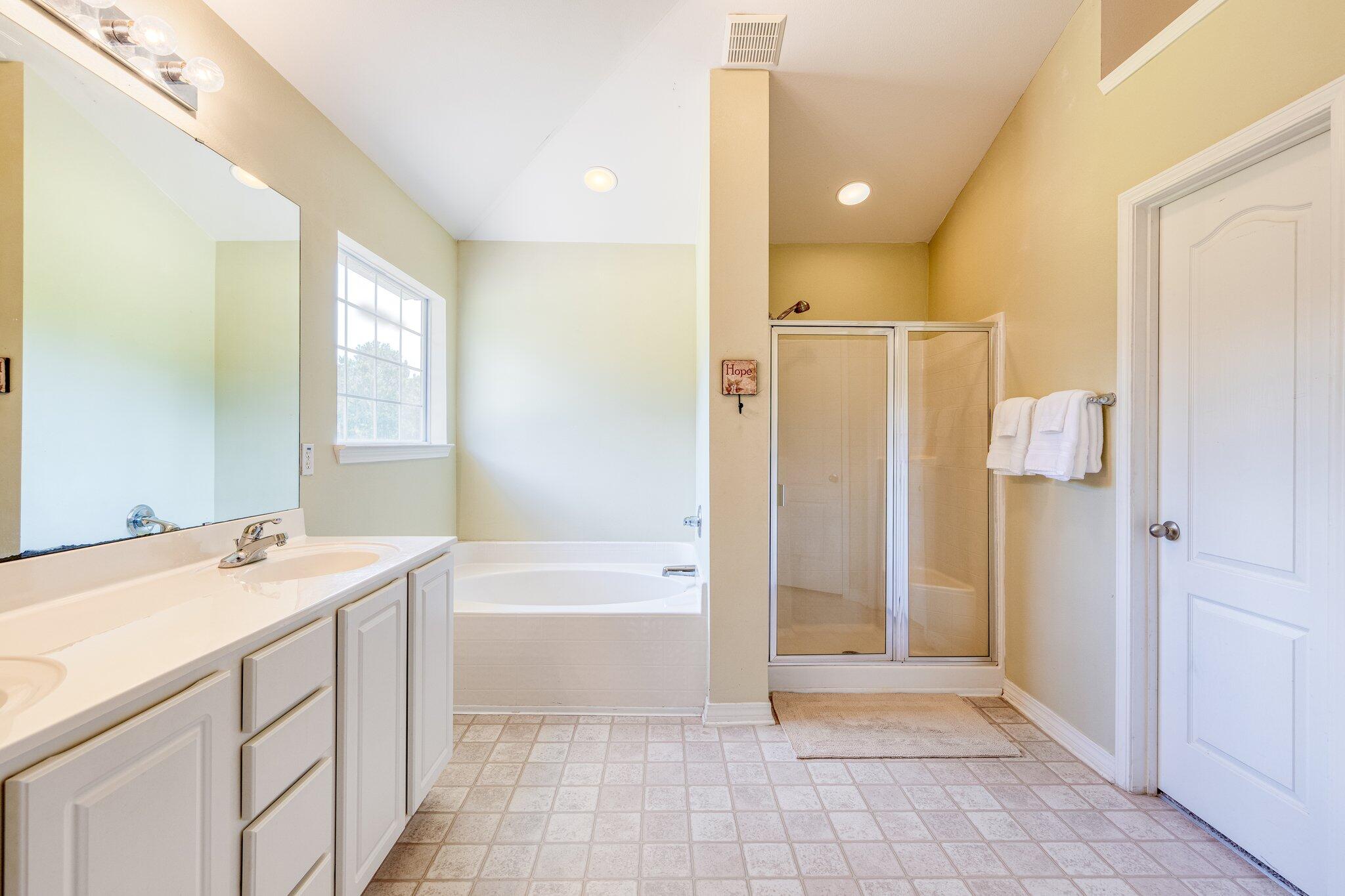 SANDY RIDGE ESTATES - Residential