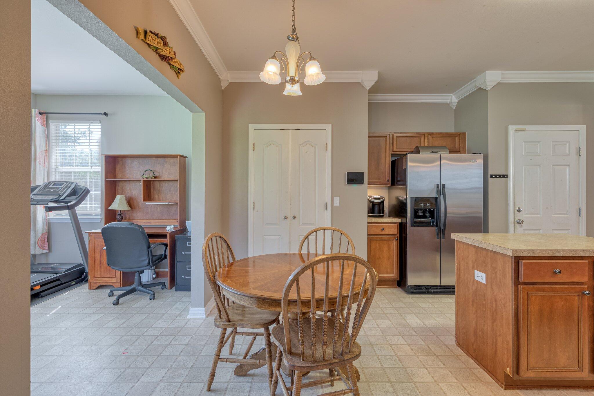 SANDY RIDGE ESTATES - Residential