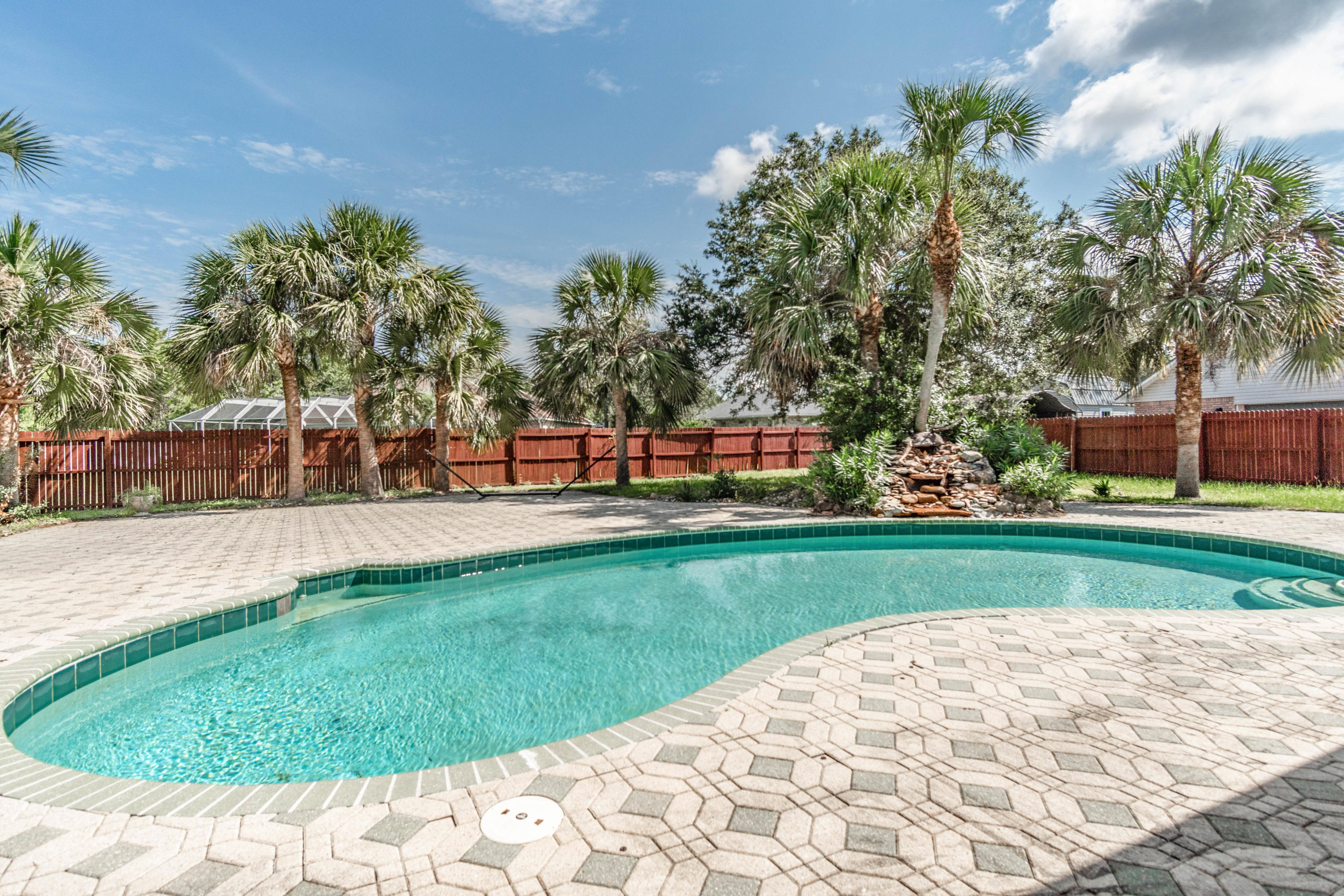 INDIAN BAY - Residential