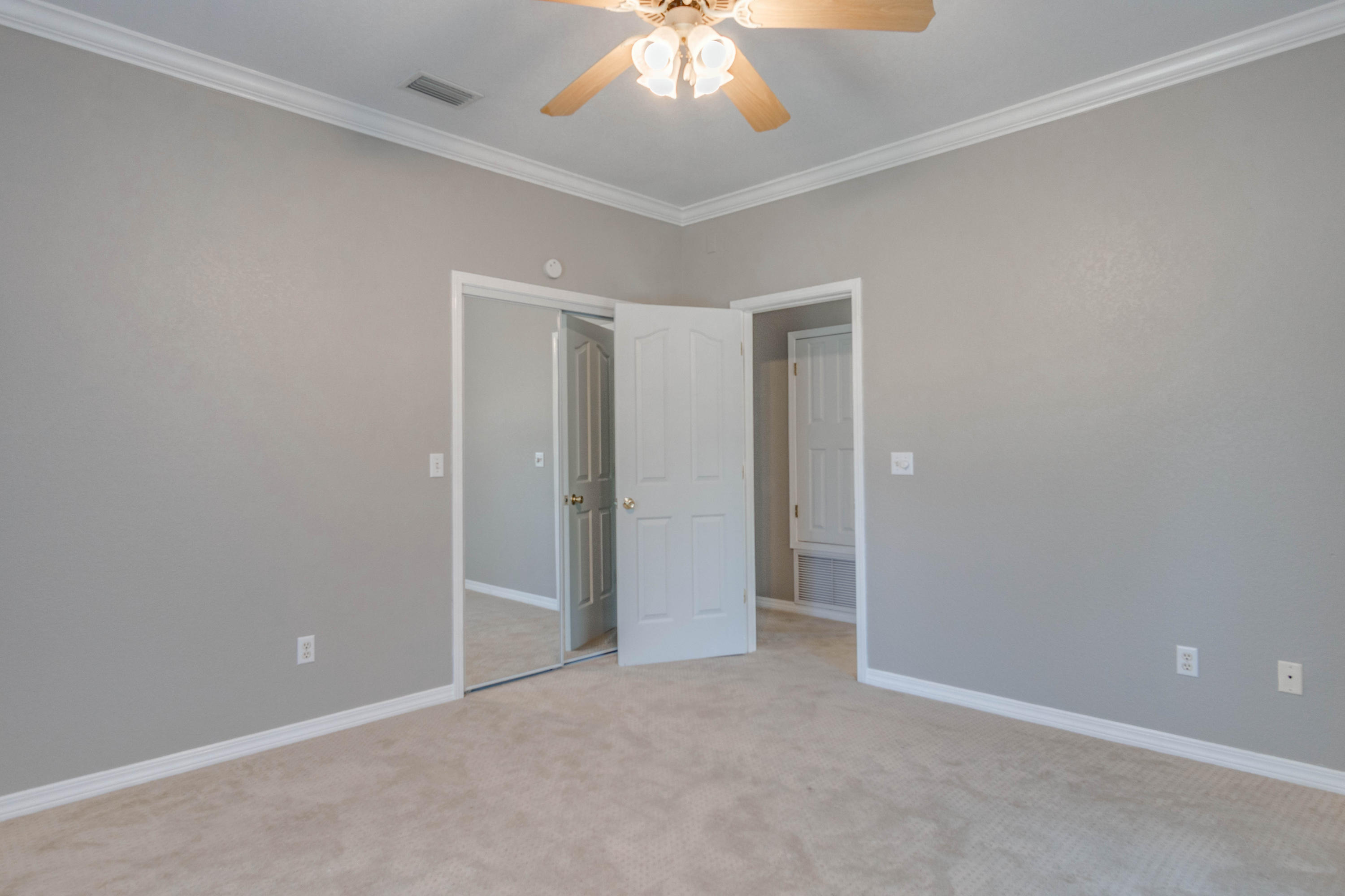 INDIAN BAY - Residential