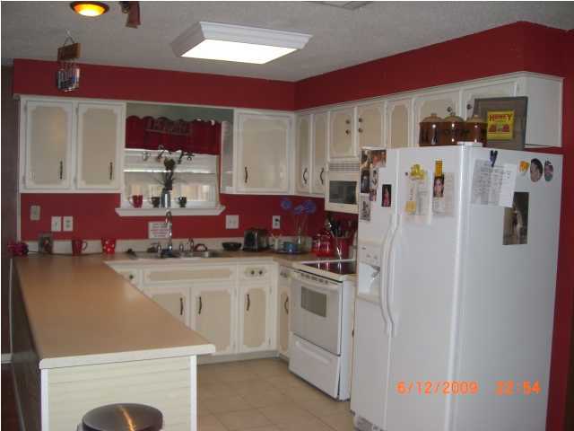 Holly Hills - Residential Lease