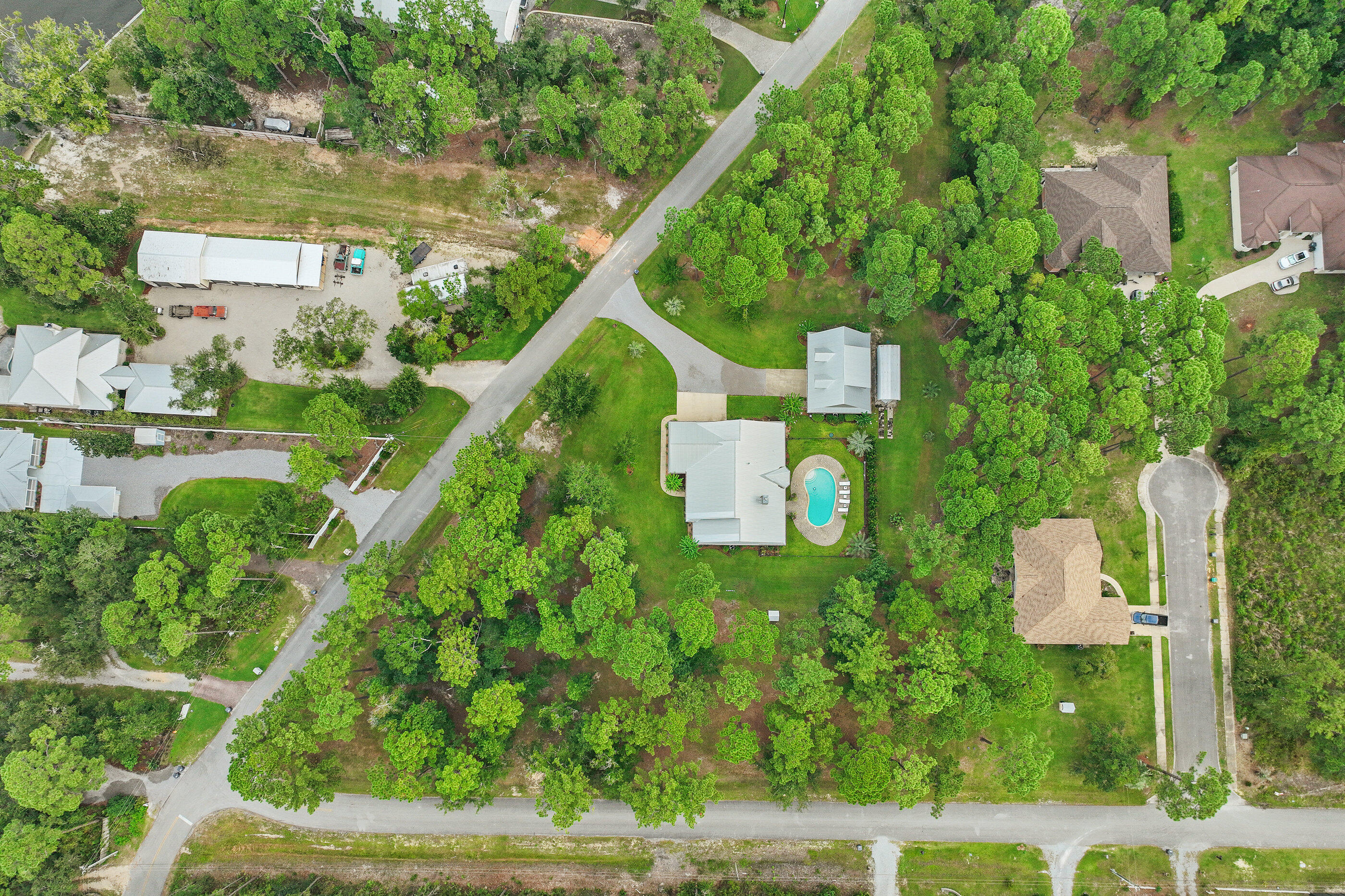 BAY GROVE - Residential