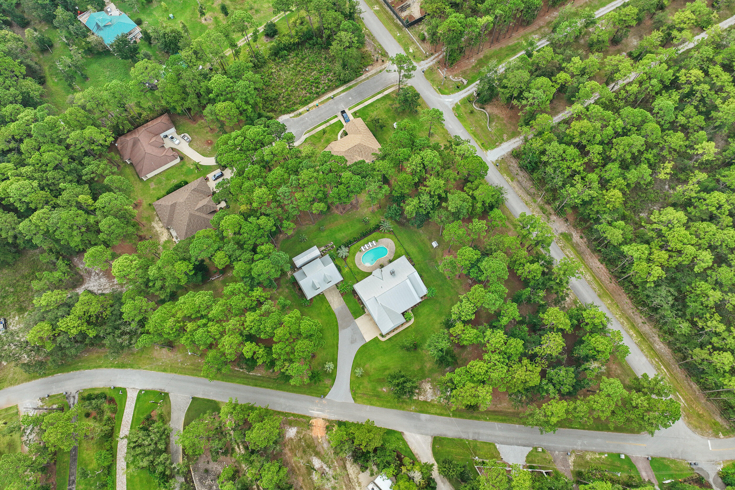 BAY GROVE - Residential