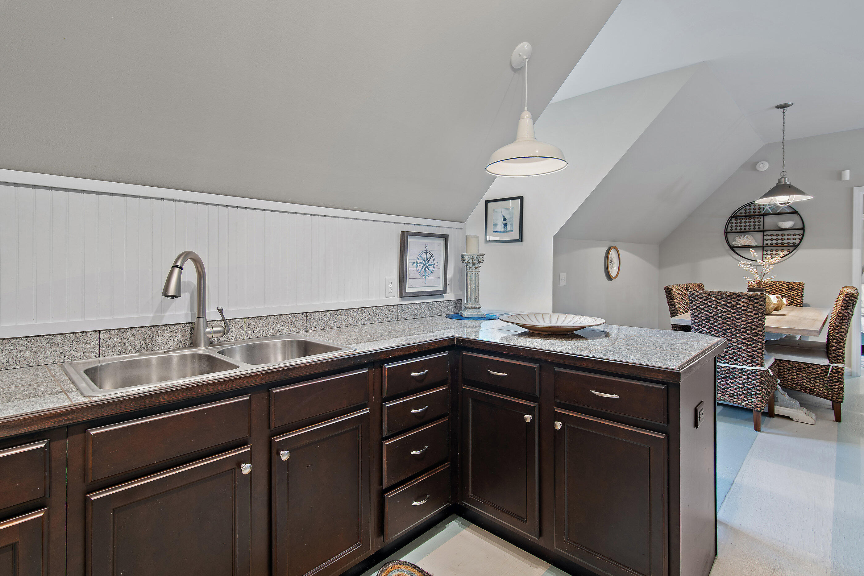 BAY GROVE - Residential
