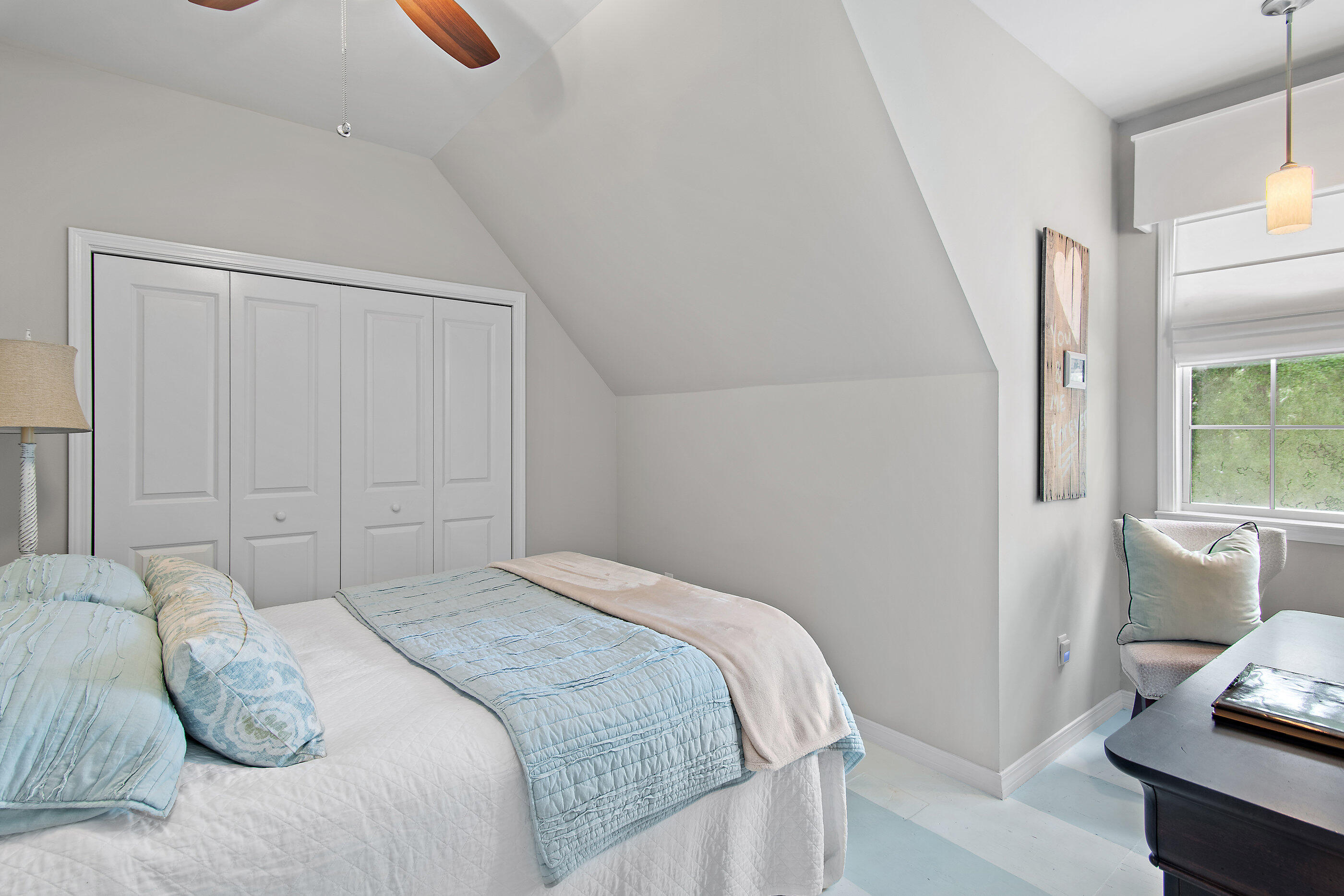 BAY GROVE - Residential