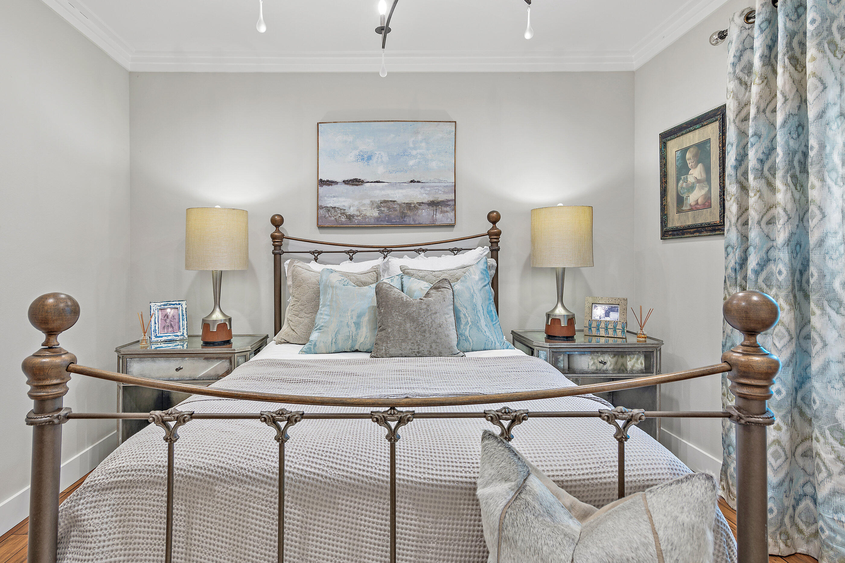 BAY GROVE - Residential