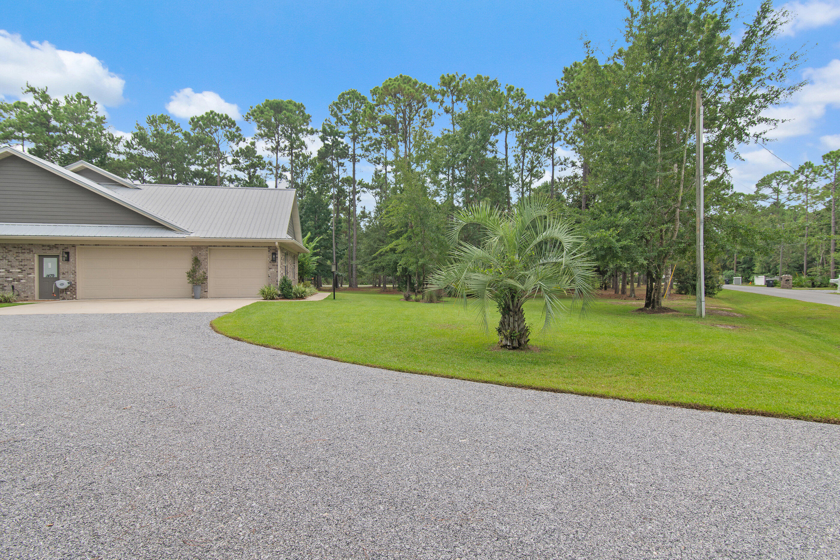 BAY GROVE - Residential