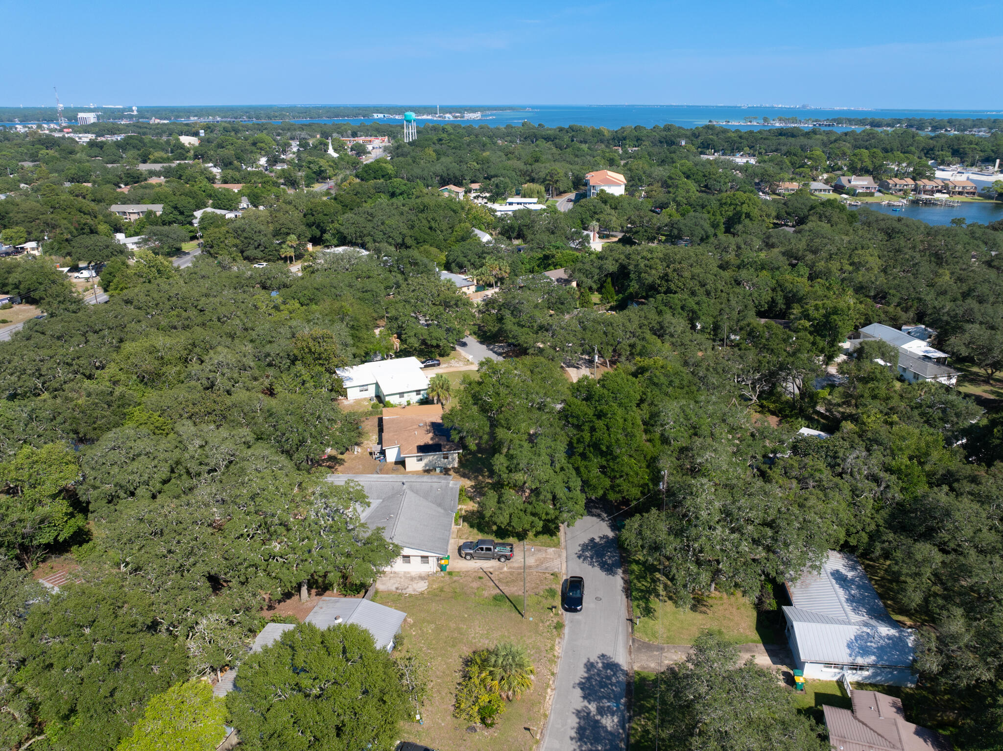 GARNIERS BEACH 2ND - Residential