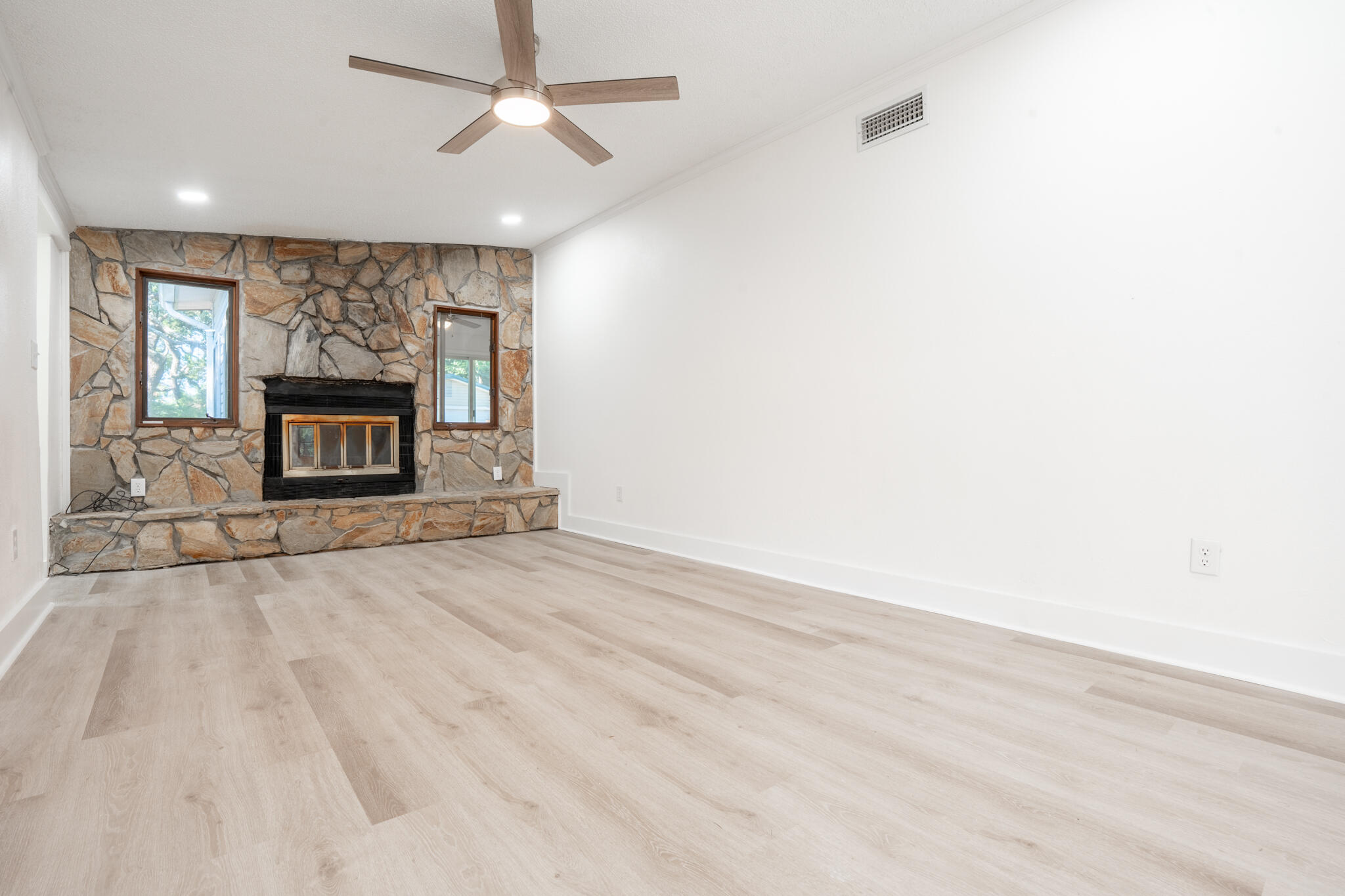 GARNIERS BEACH 2ND - Residential