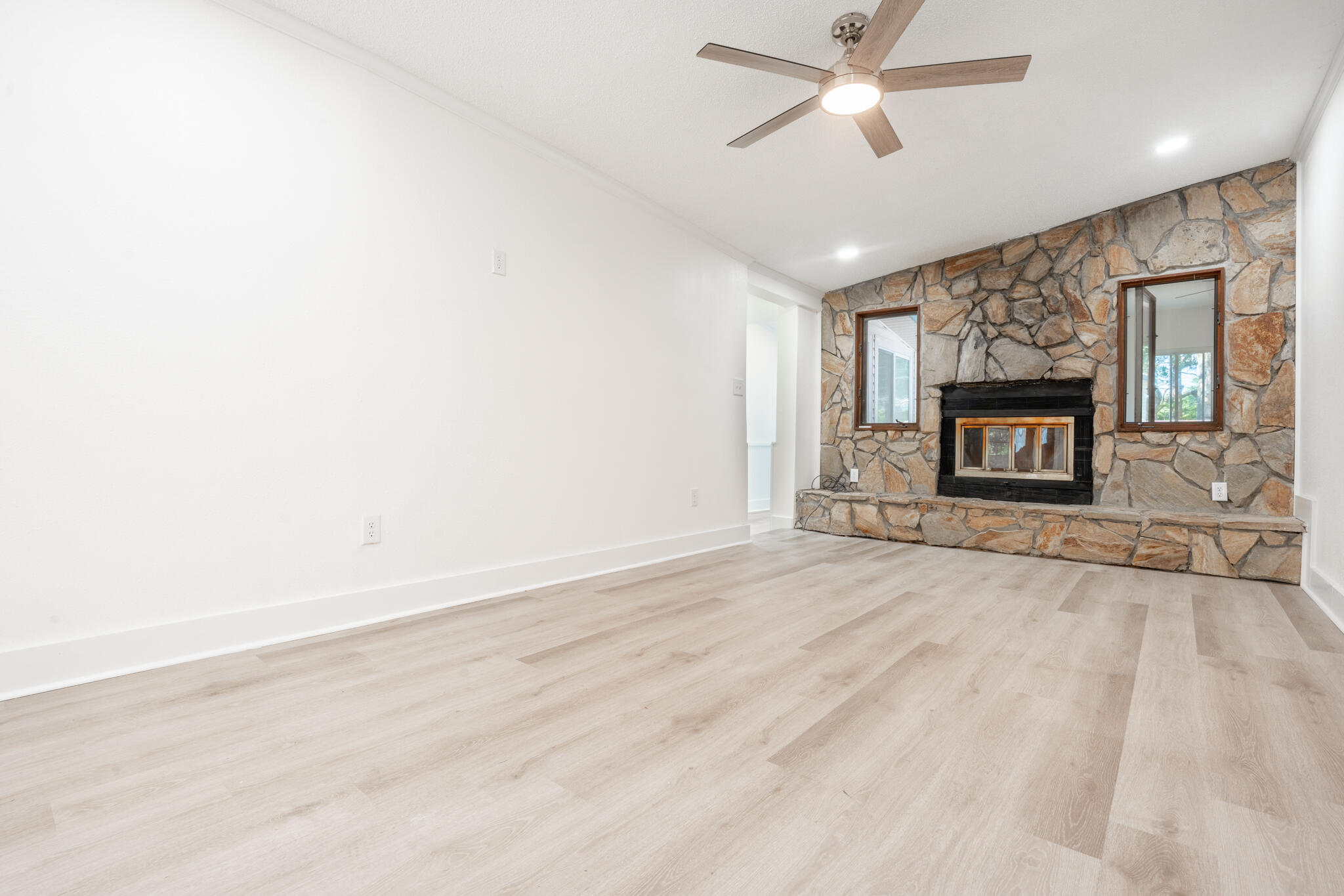 GARNIERS BEACH 2ND - Residential