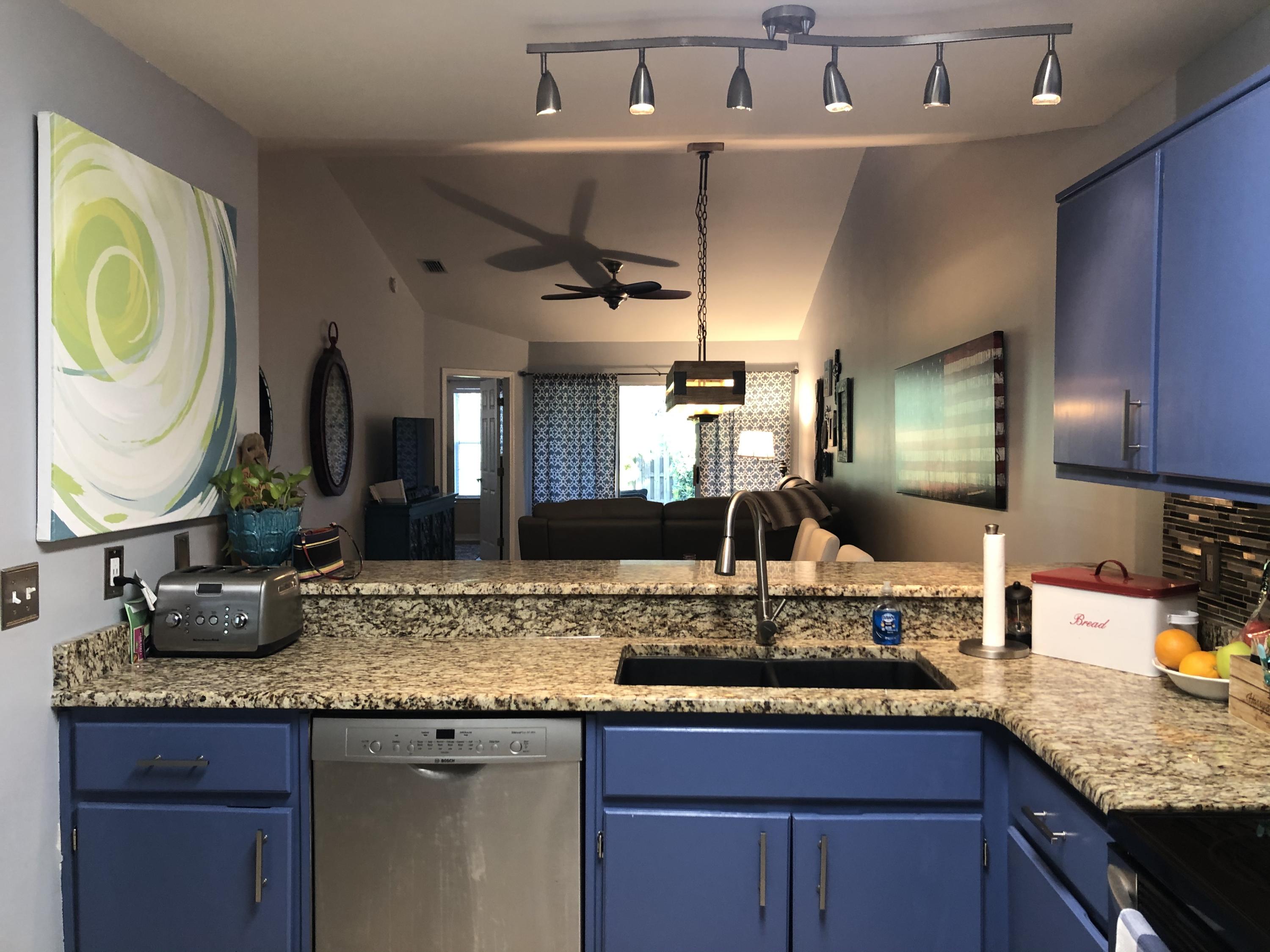 ESCADA B - Residential