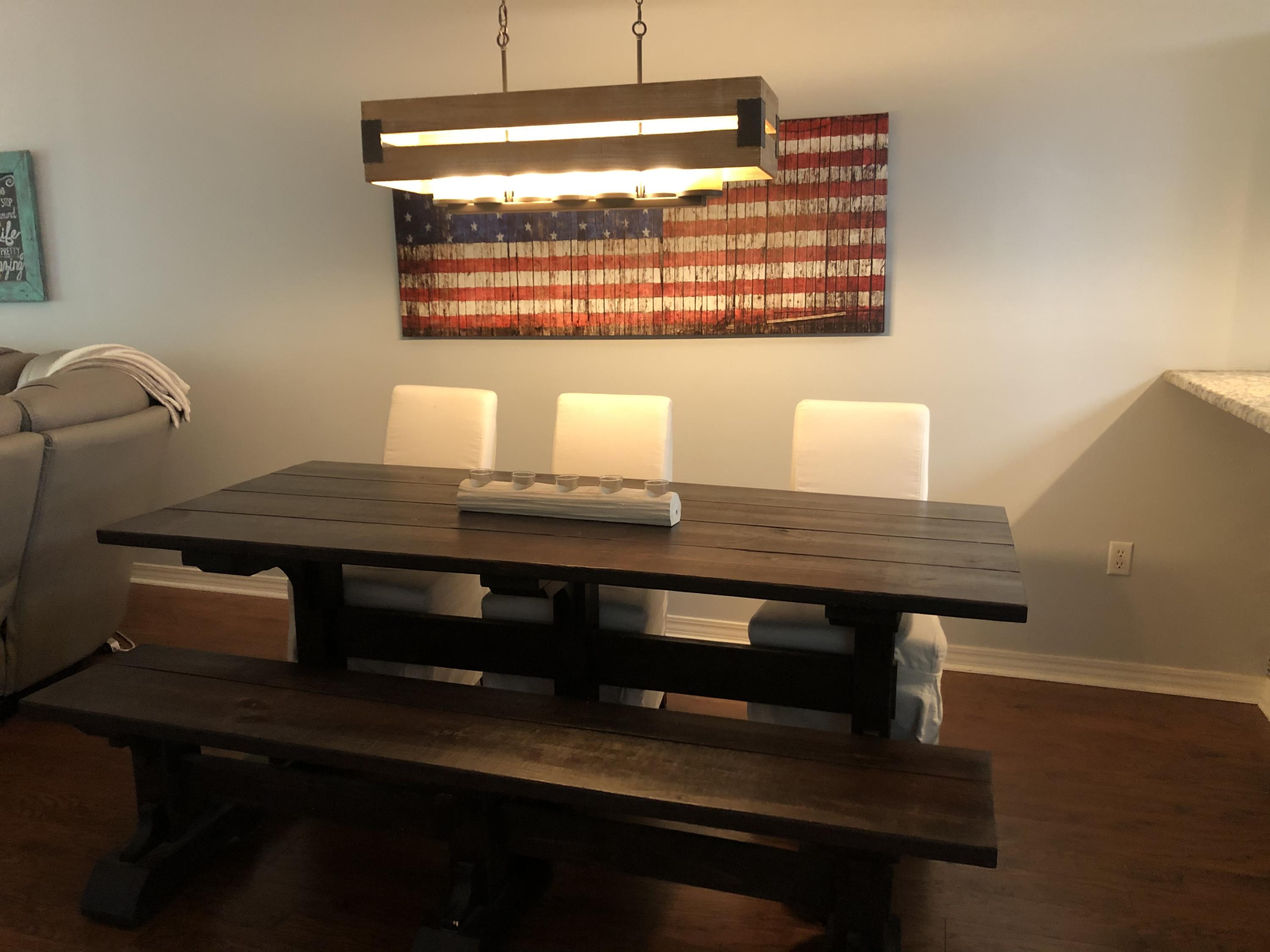 ESCADA B - Residential