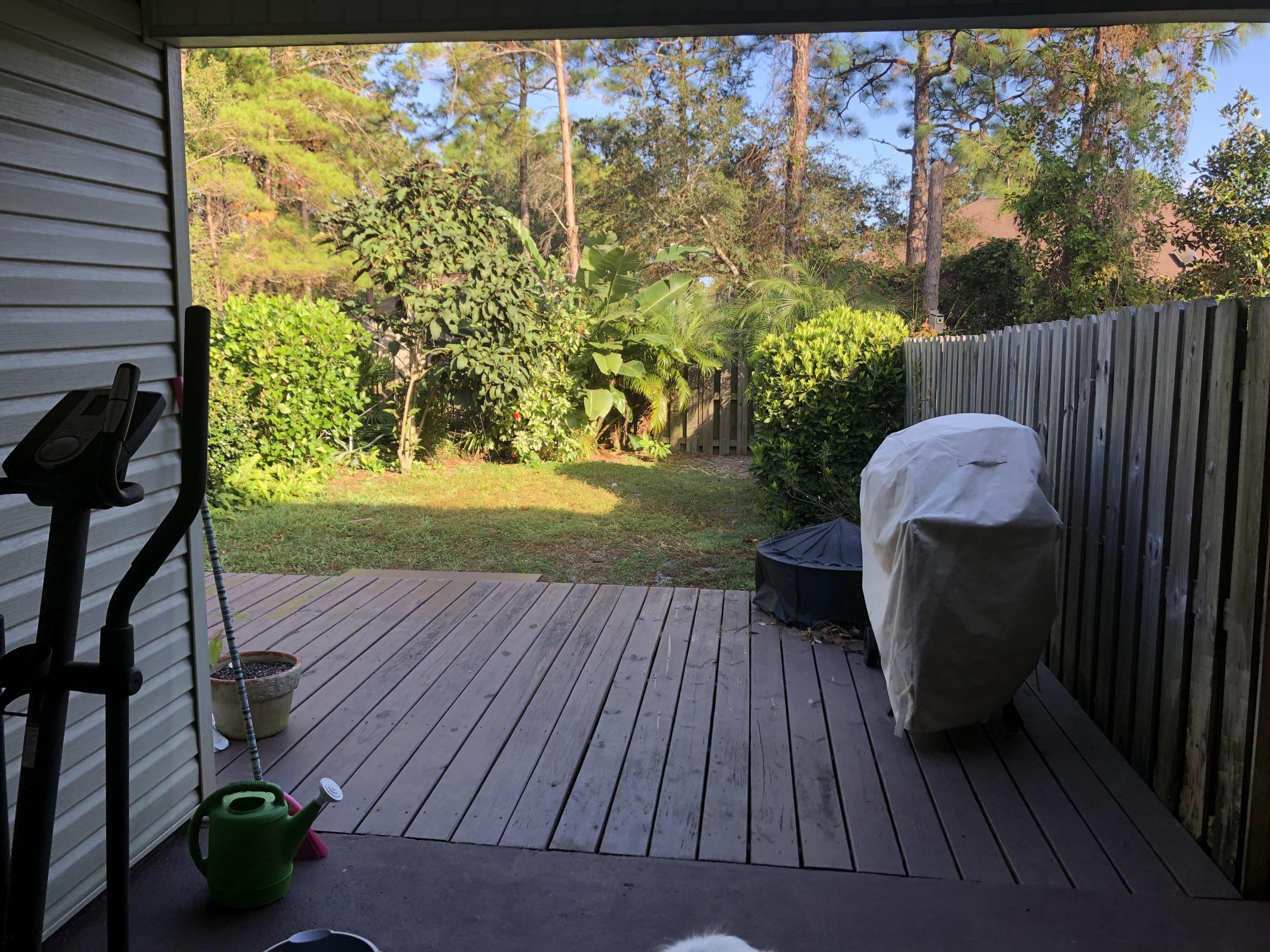 ESCADA B - Residential