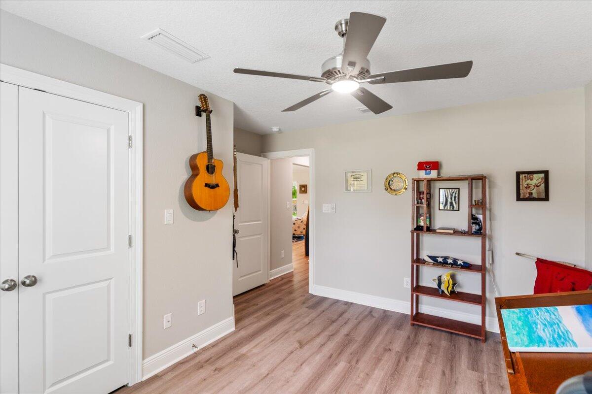 EAST BAY HEIGHTS - Residential